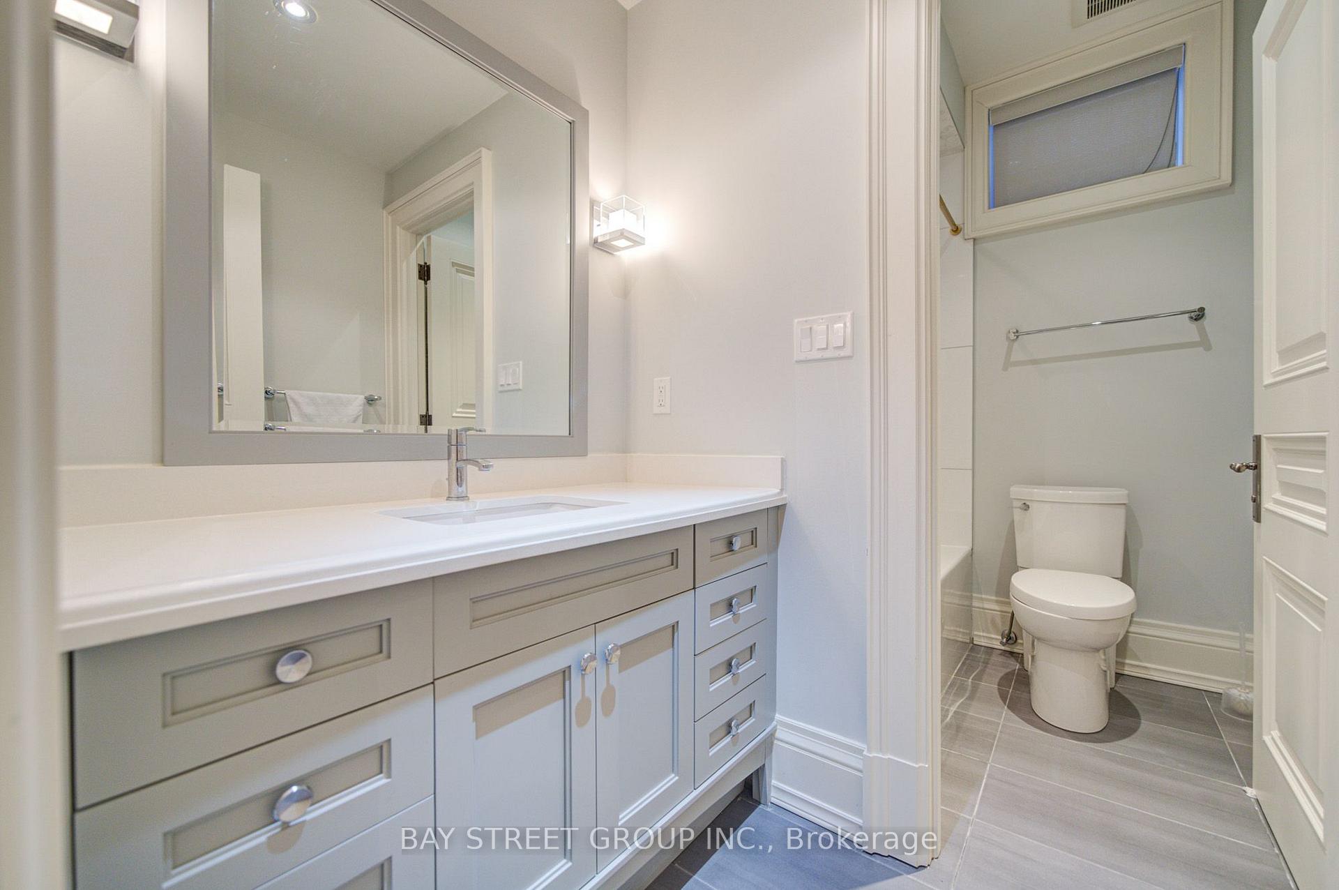 Photo 38 of 154 Munro Boulevard, North York, St. Andrew-Windfields — HOMEH