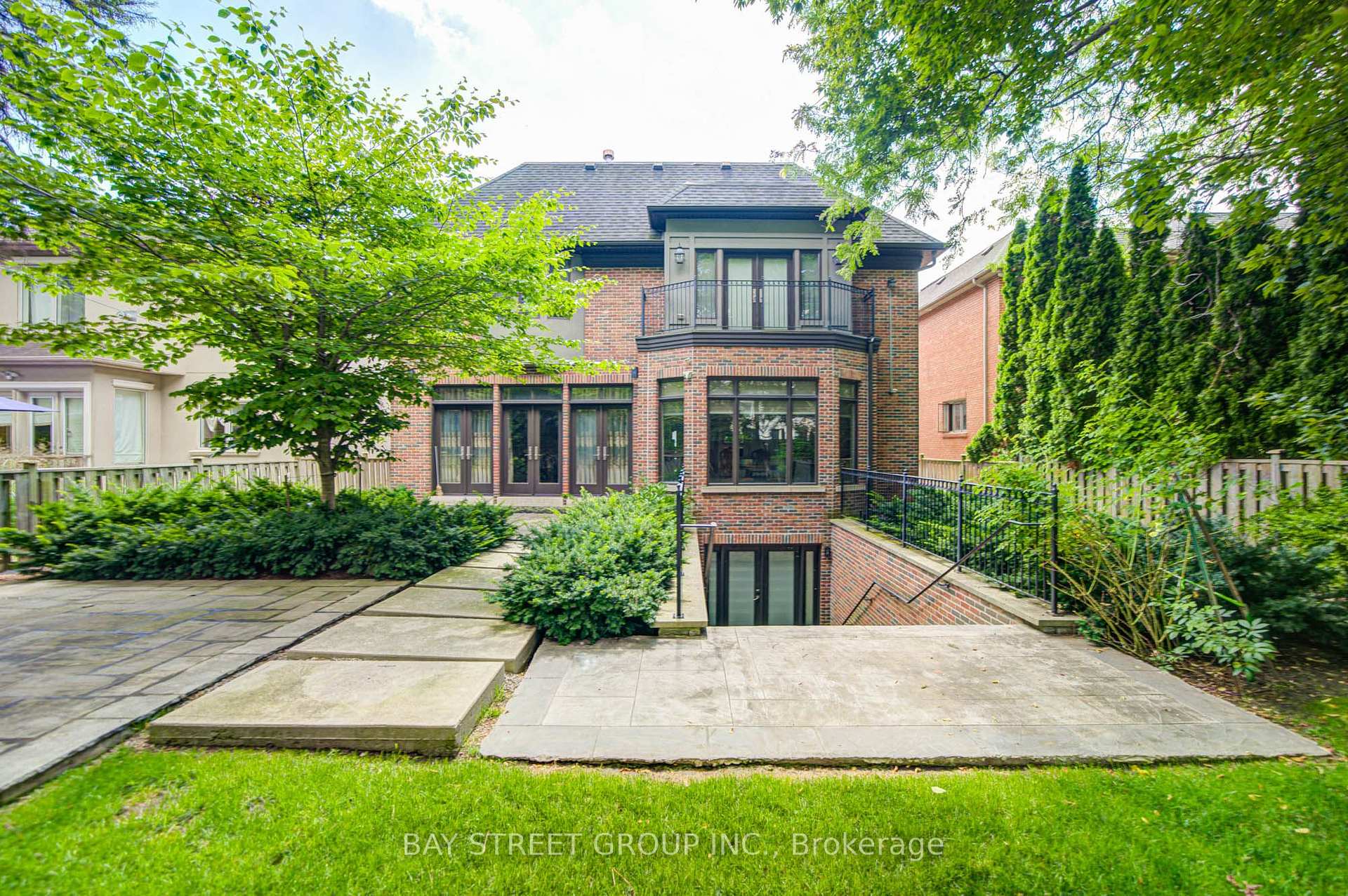 Photo 50 of 154 Munro Boulevard, North York, St. Andrew-Windfields — HOMEH