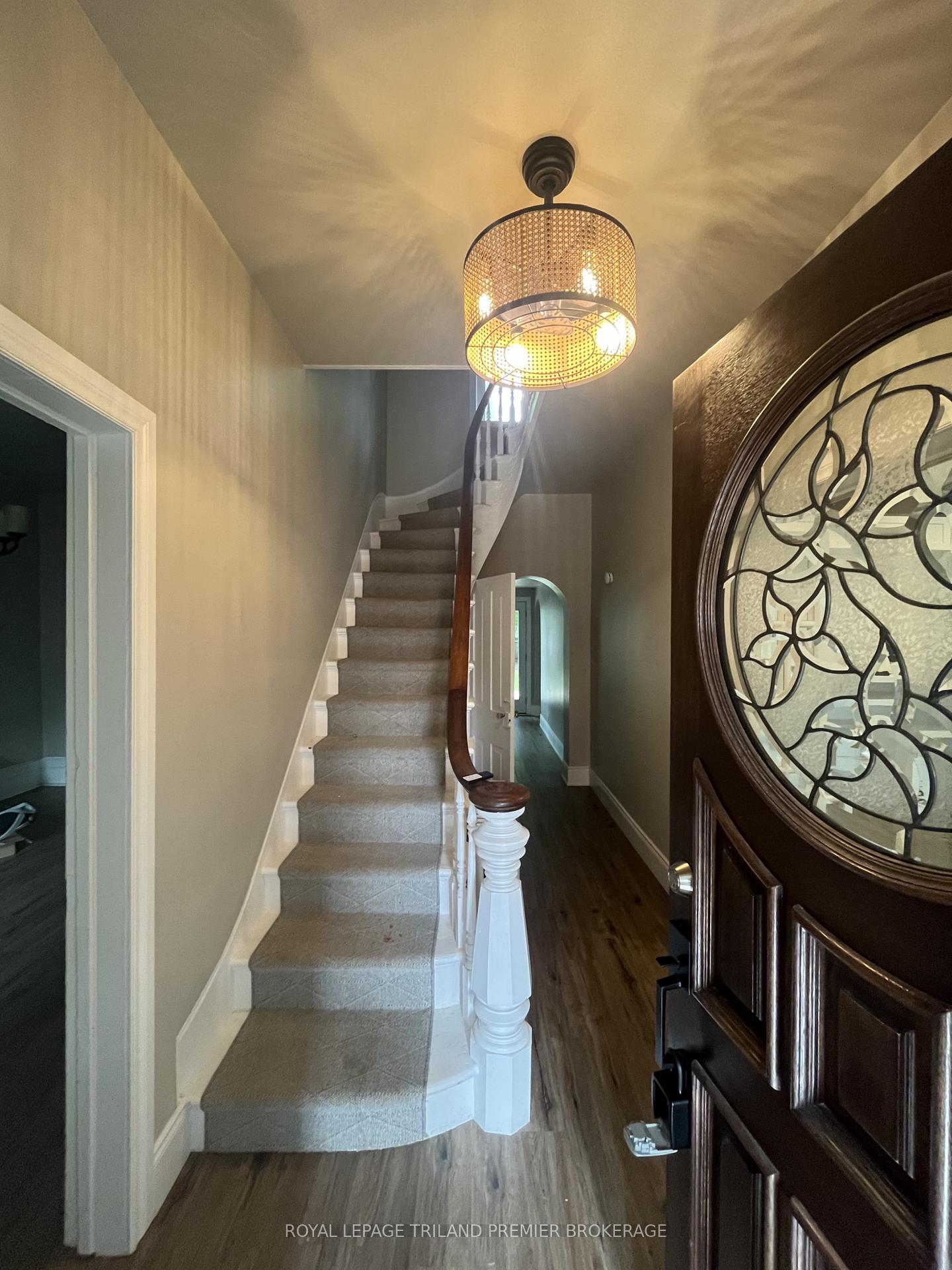 Photo 5 of 180 Alma Street, St. Thomas — HOMEH