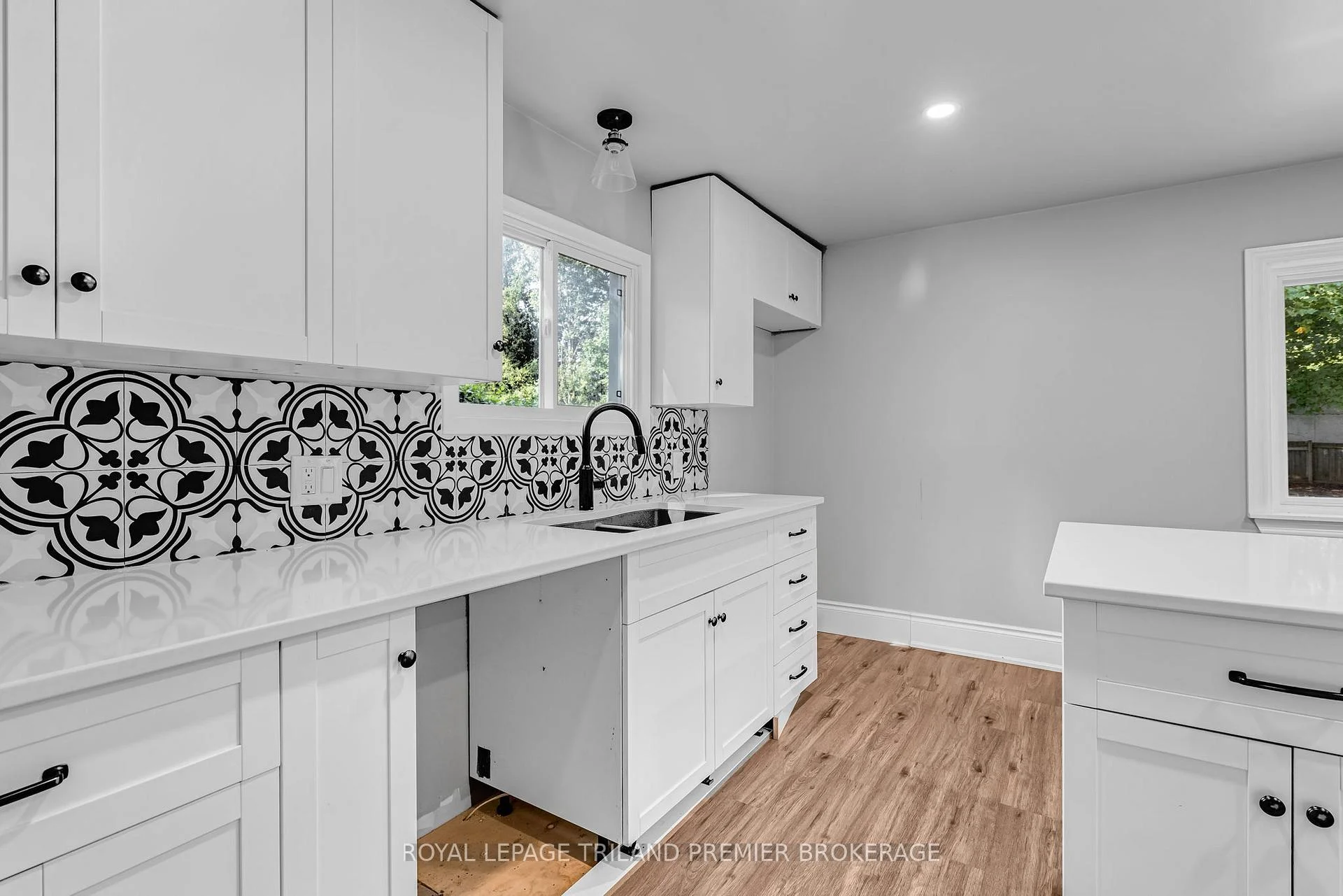 Photo 36 of 180 Alma Street, St. Thomas — HOMEH