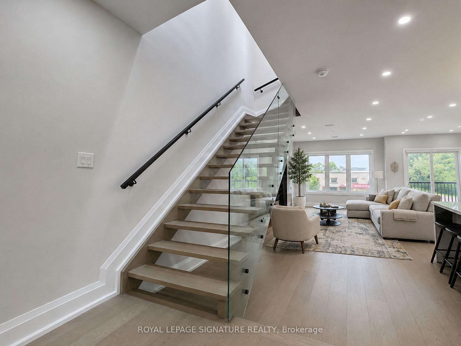 Photo 11 of 920 Fourth Street, Mississauga, Lakeview — HOMEH