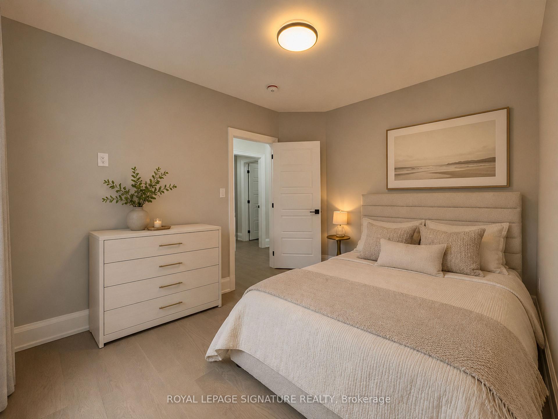 Photo 27 of 920 Fourth Street, Mississauga, Lakeview — HOMEH