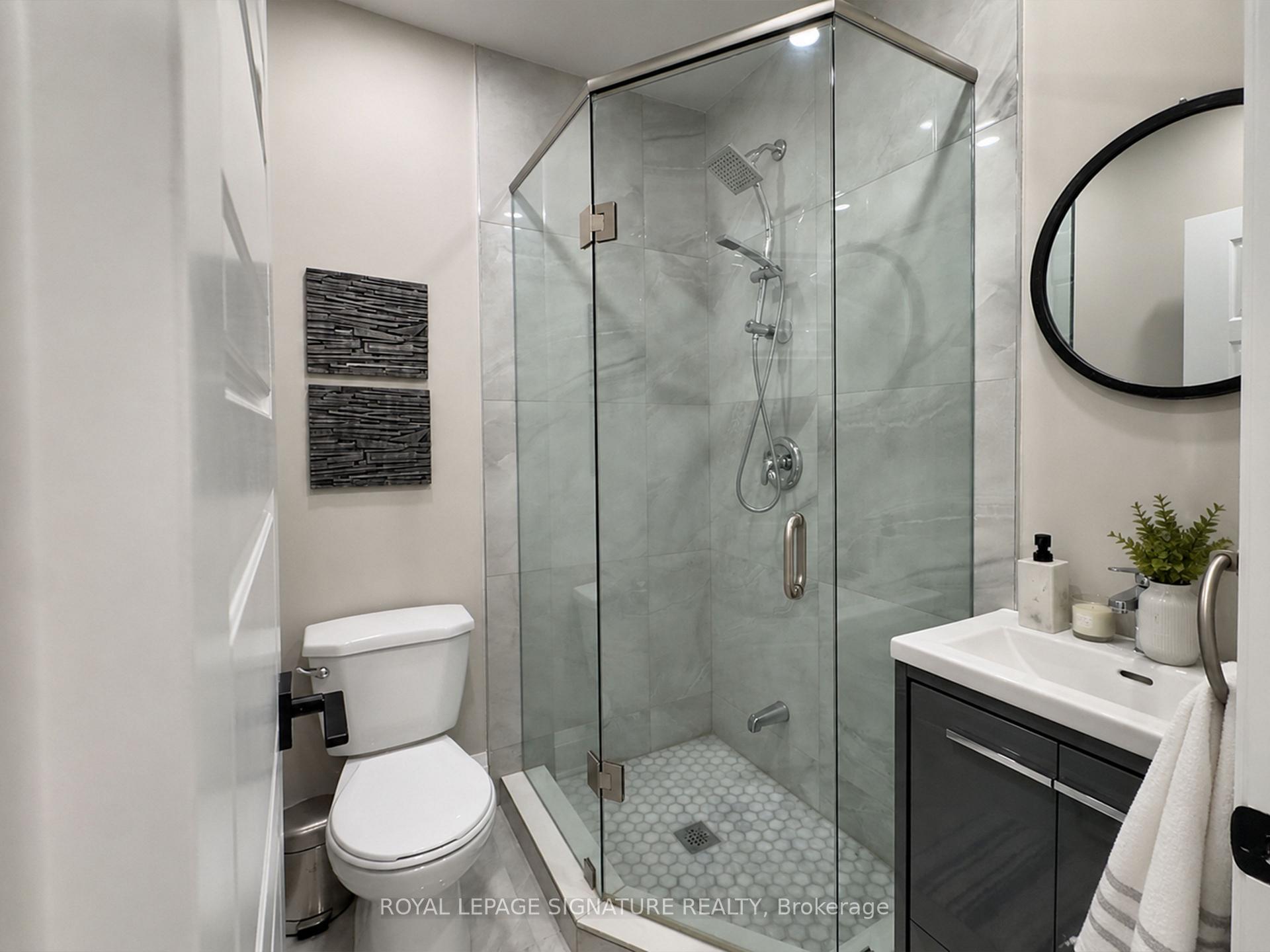 Photo 32 of 920 Fourth Street, Mississauga, Lakeview — HOMEH
