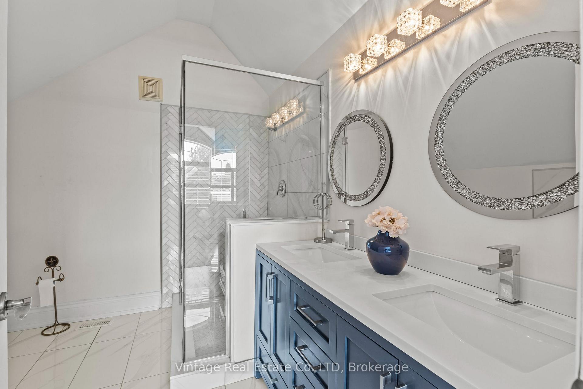 Photo 16 of 3689 Cardinal Drive, Niagara Falls, Mt. Carmel — HOMEH