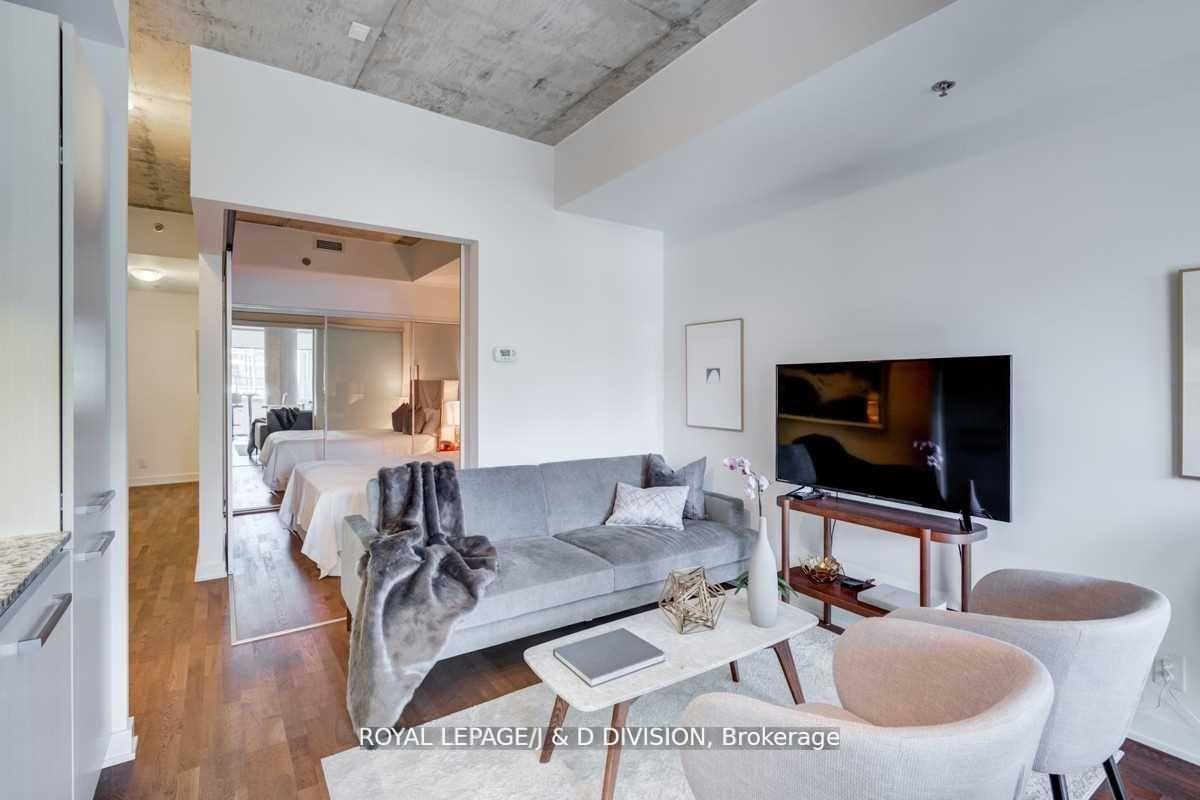 Photo 3 of Unit 1005, 15 Beverley Street, Toronto, Kensington-Chinatown — HOMEH