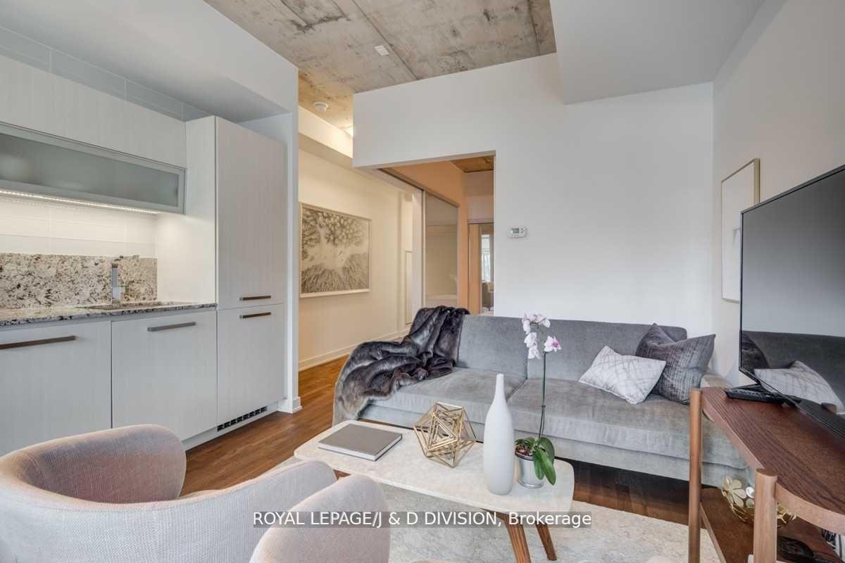 Photo 5 of Unit 1005, 15 Beverley Street, Toronto, Kensington-Chinatown — HOMEH