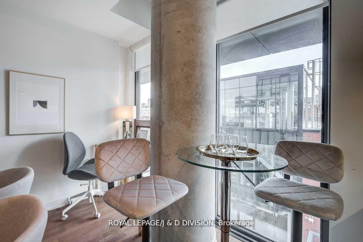 Photo 6 of Unit 1005, 15 Beverley Street, Toronto, Kensington-Chinatown — HOMEH