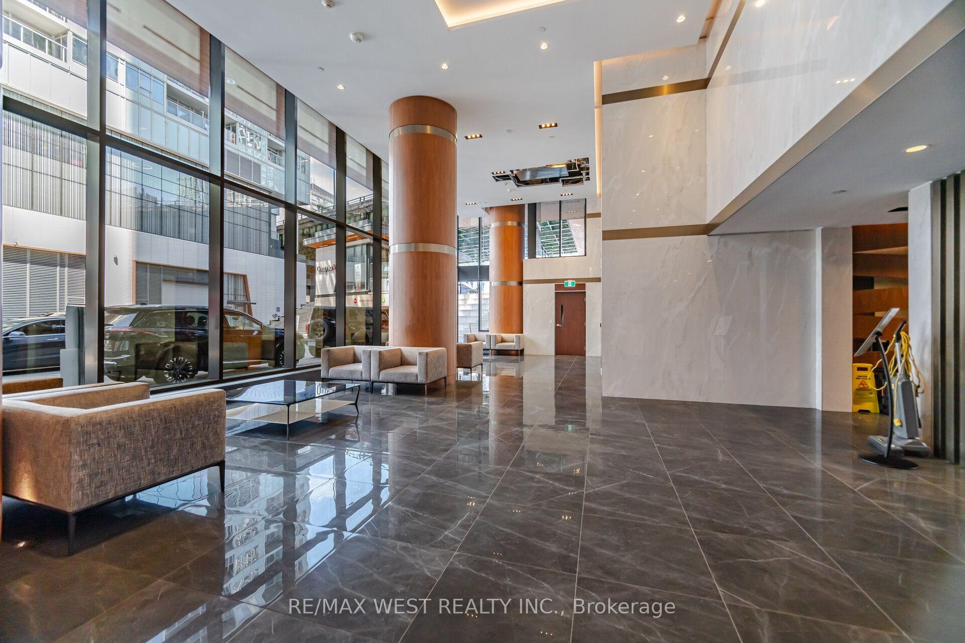 Photo 2 of Unit 1602, 17 Bathurst Street, Toronto, Waterfront Communities — HOMEH