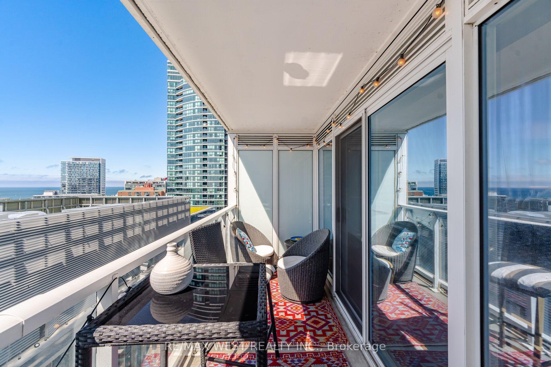 Photo 29 of Unit 1602, 17 Bathurst Street, Toronto, Waterfront Communities — HOMEH
