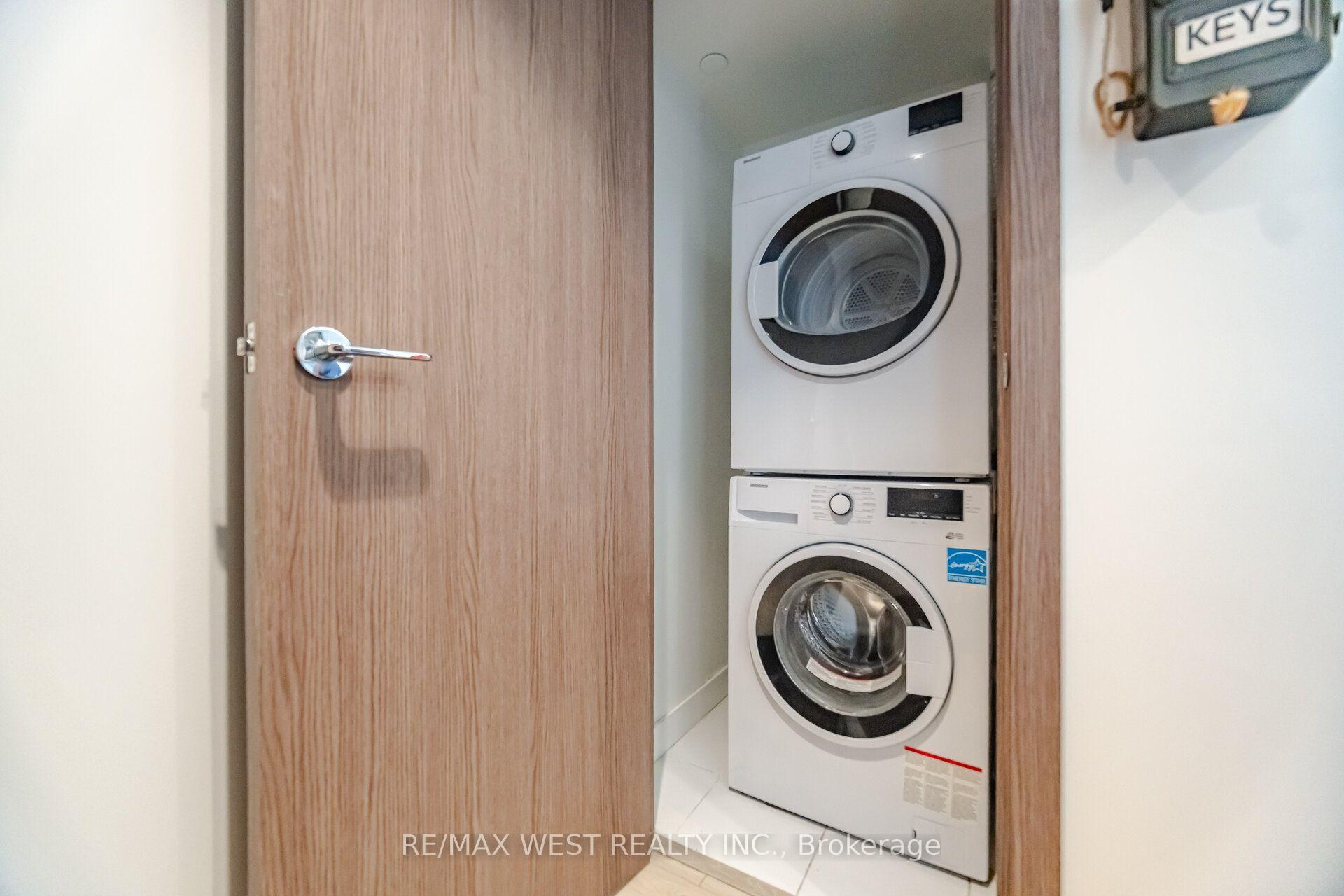 Photo 33 of Unit 1602, 17 Bathurst Street, Toronto, Waterfront Communities — HOMEH
