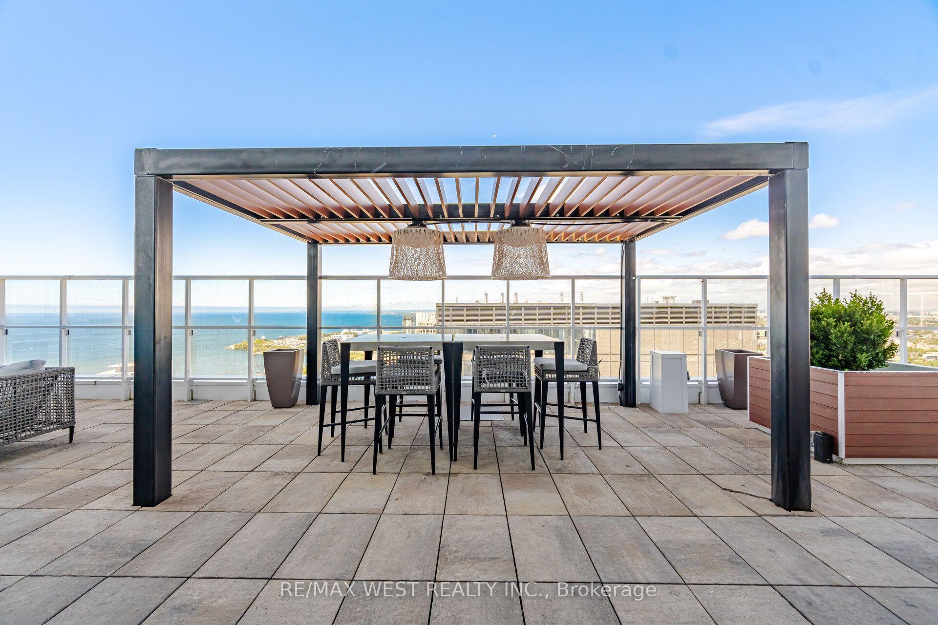 Photo 34 of Unit 1602, 17 Bathurst Street, Toronto, Waterfront Communities — HOMEH