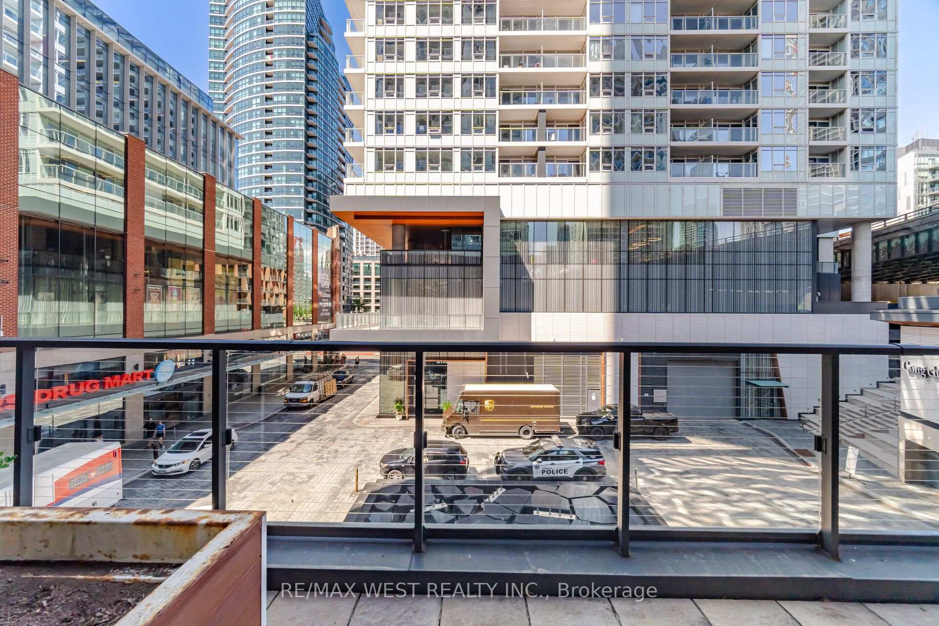 Photo 46 of Unit 1602, 17 Bathurst Street, Toronto, Waterfront Communities — HOMEH