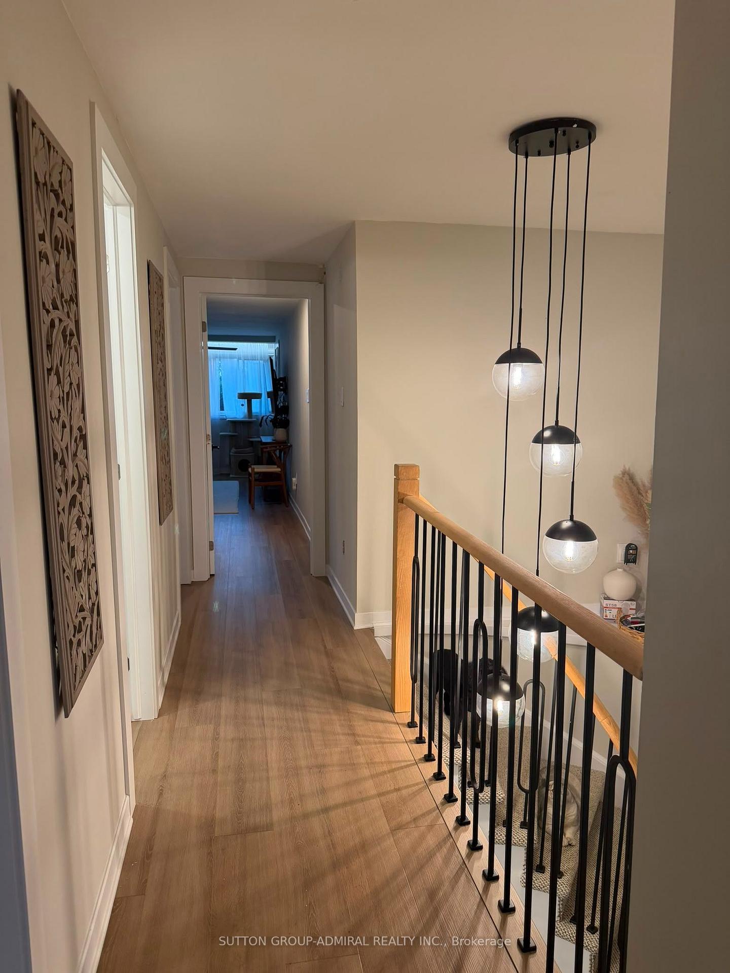 Photo 23 of 18 Wallace Drive, Barrie, Northwest — HOMEH