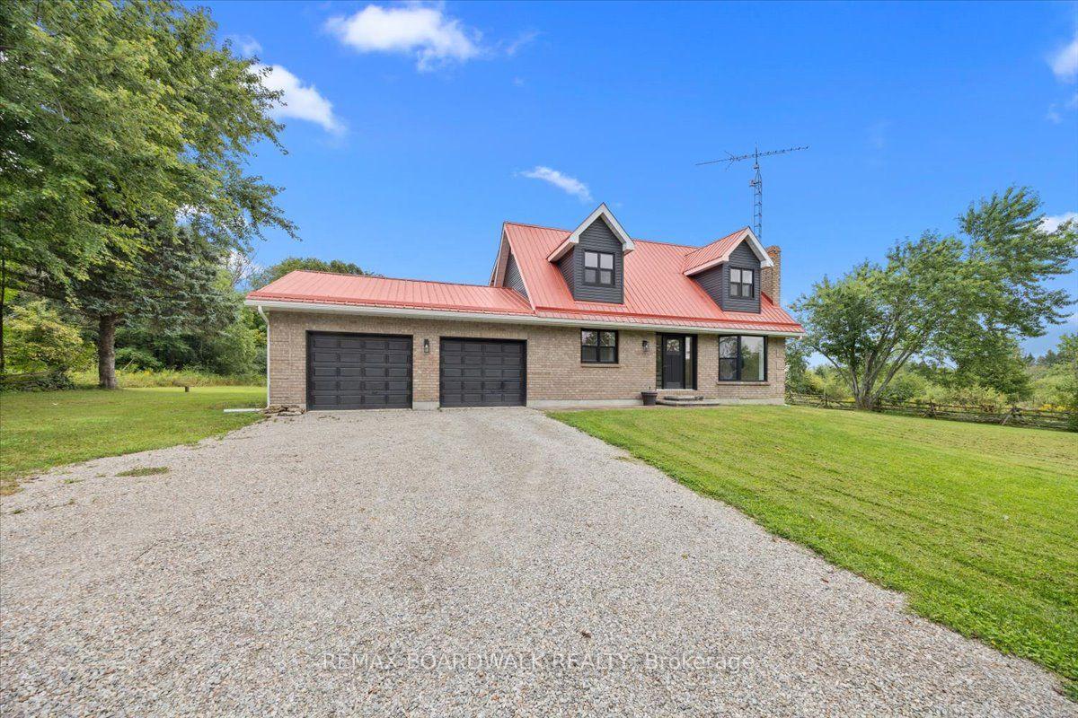 Photo 2 of 236 Gillies Corners Side Road, Beckwith, Beckwith Twp — HOMEH