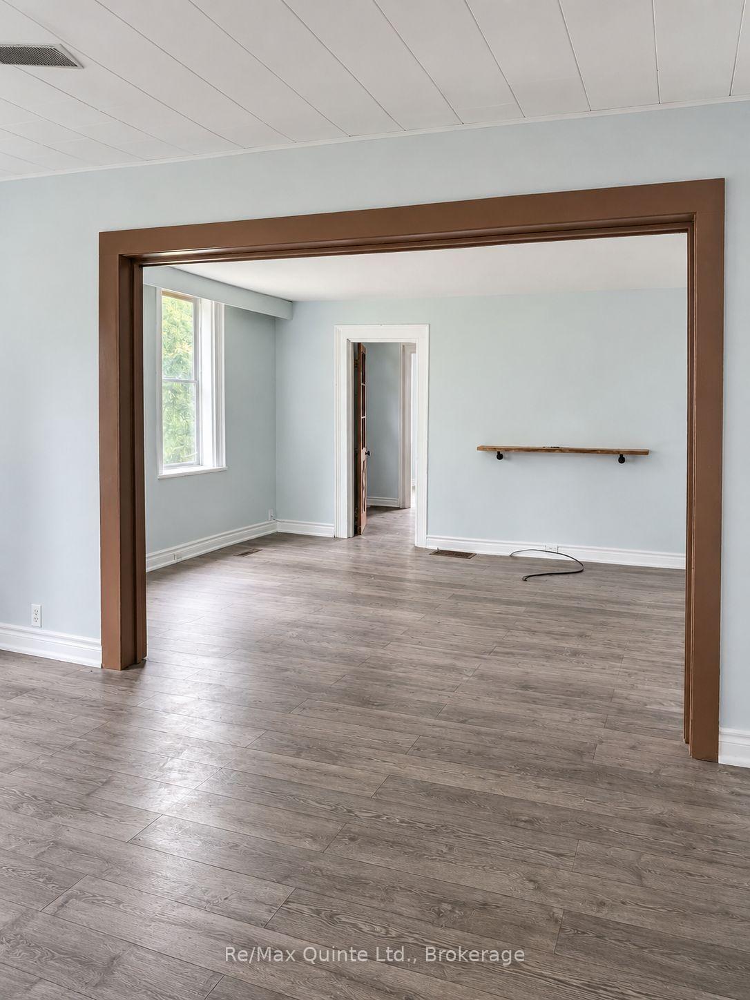 Photo 3 of 2805 County Road 15, Prince Edward County, Picton — HOMEH