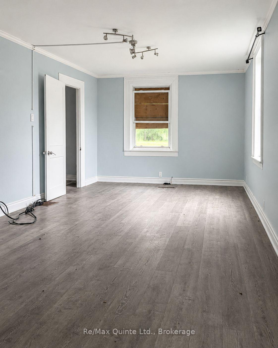 Photo 5 of 2805 County Road 15, Prince Edward County, Picton — HOMEH