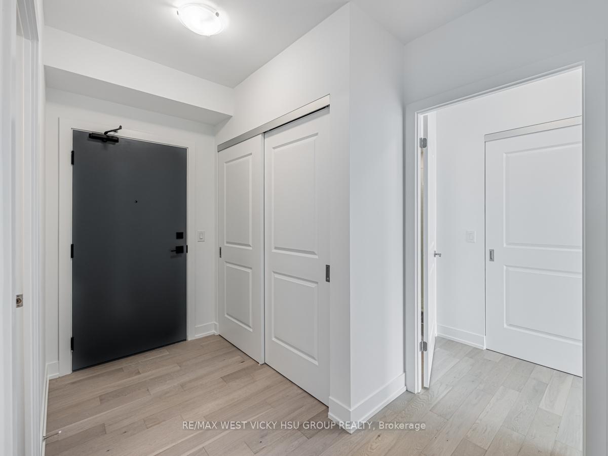 Photo 7 of Unit 1006, 1063 Douglas Mccurdy Comm Circle, Mississauga, Lakeview — HOMEH
