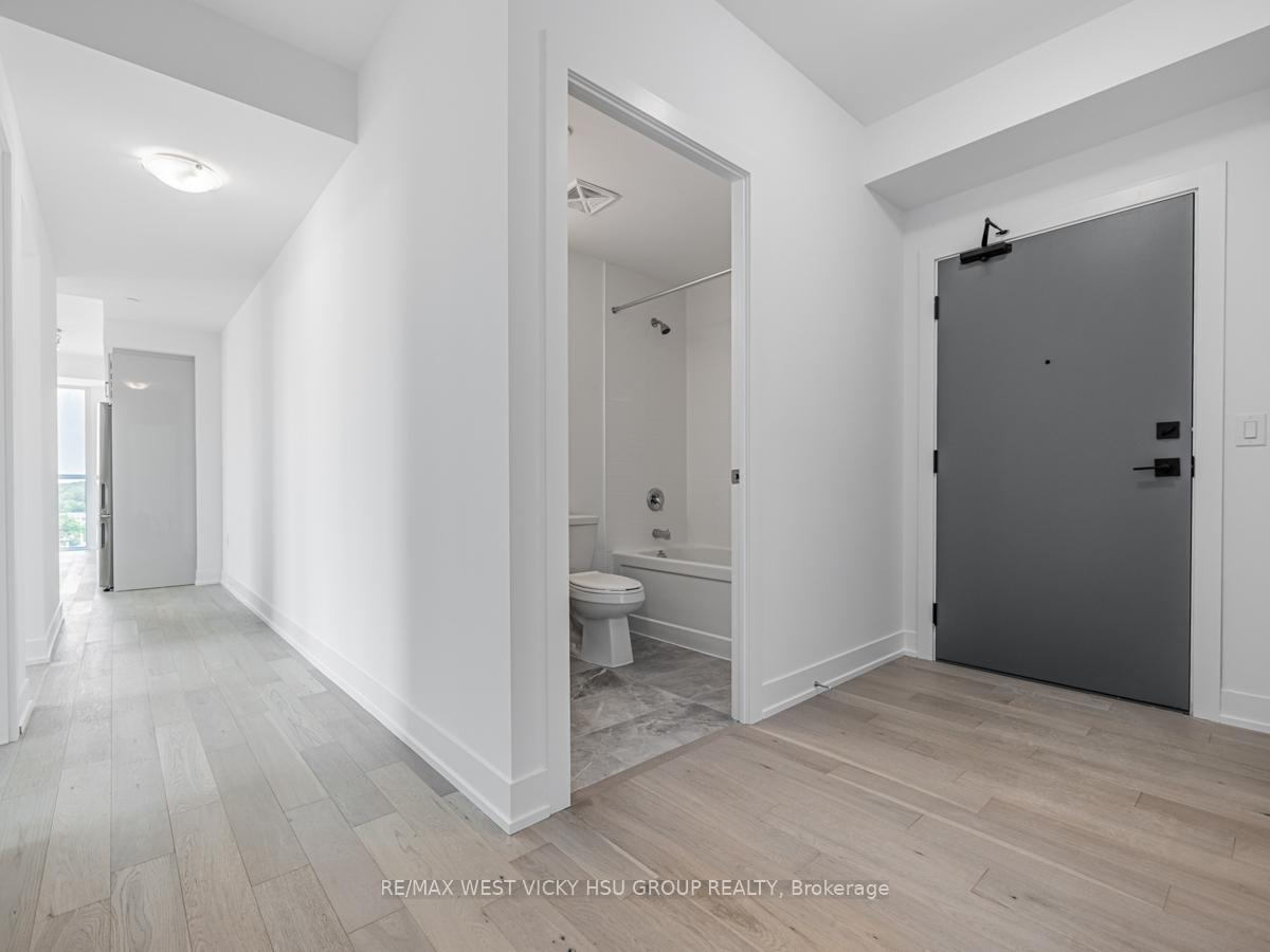Photo 8 of Unit 1006, 1063 Douglas Mccurdy Comm Circle, Mississauga, Lakeview — HOMEH