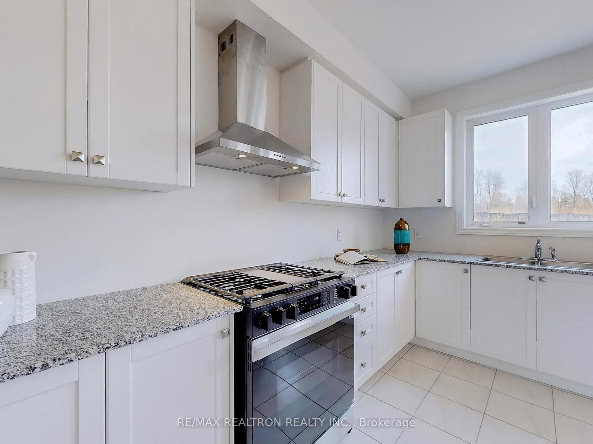 Photo 16 of 1260 Talisman Manor, Pickering, Rural Pickering — HOMEH