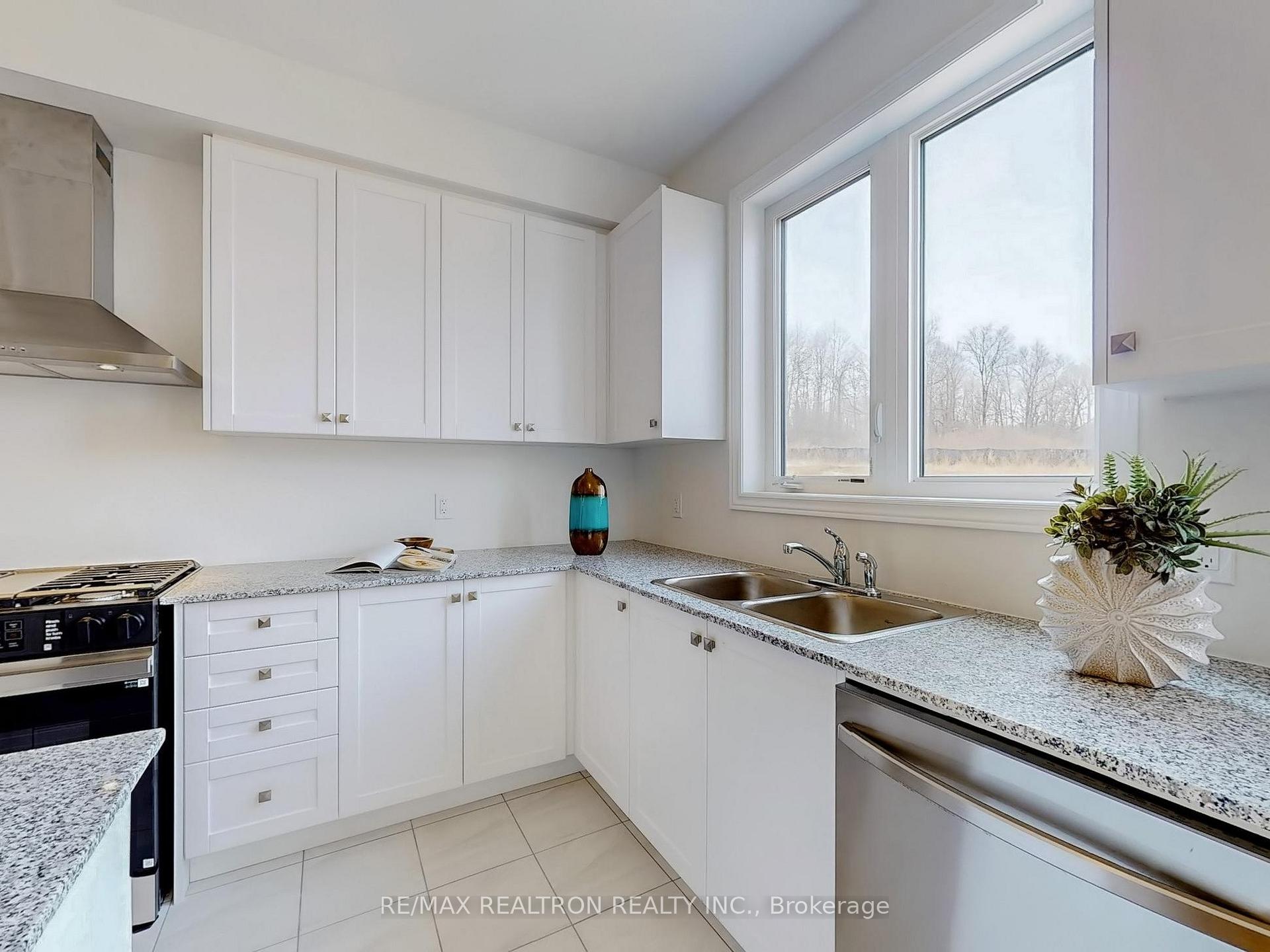 Photo 19 of 1260 Talisman Manor, Pickering, Rural Pickering — HOMEH