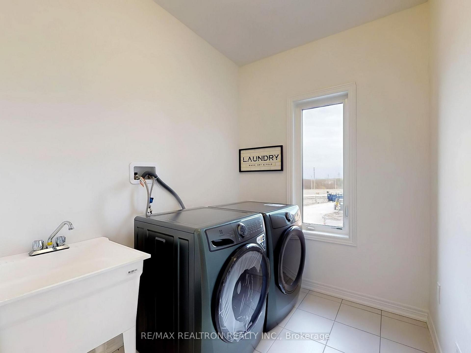 Photo 40 of 1260 Talisman Manor, Pickering, Rural Pickering — HOMEH