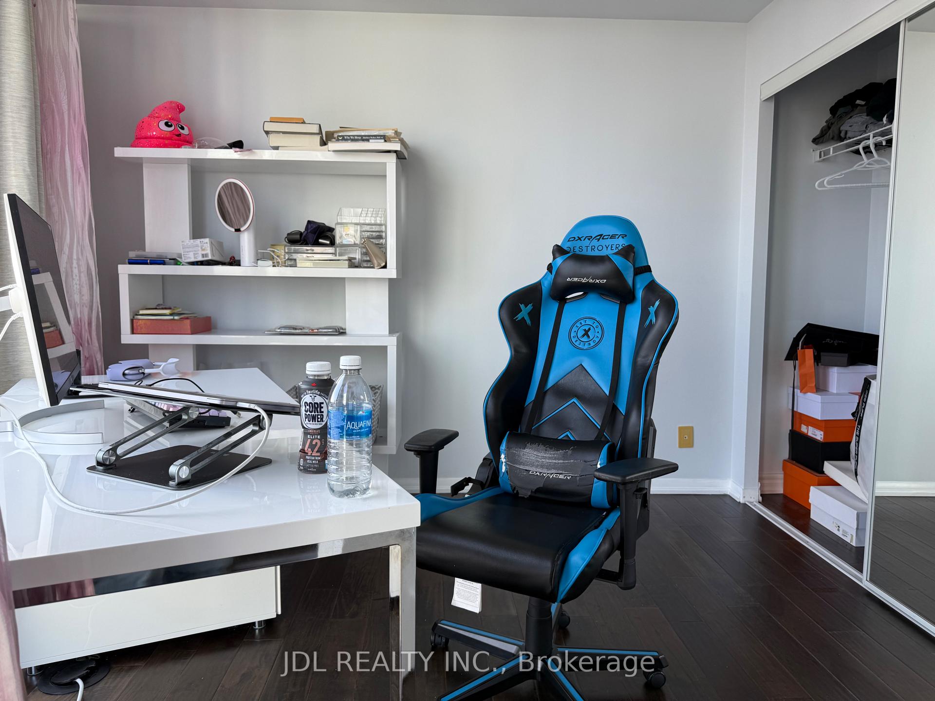 Photo 21 of Unit 3708, 832 Bay Street, Toronto, Bay Street Corridor — HOMEH