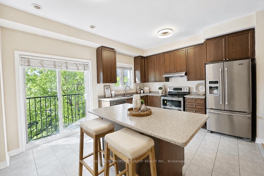 Photo 17 of Unit 27, 1250 St. Martins Drive, Pickering, Bay Ridges — HOMEH