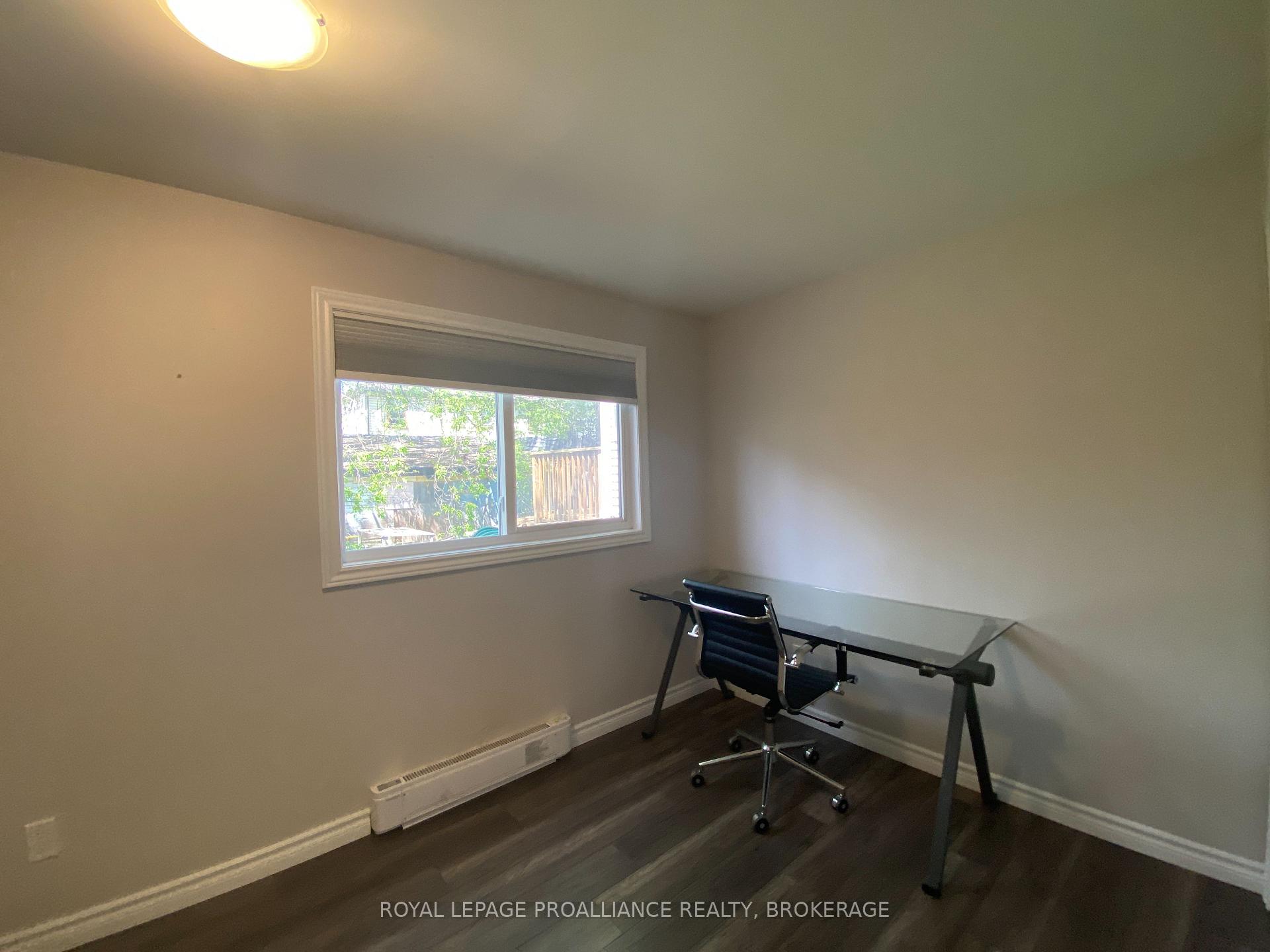Photo 9 of 93 Linton Street, Kingston, East of Sir John A. Blvd — HOMEH