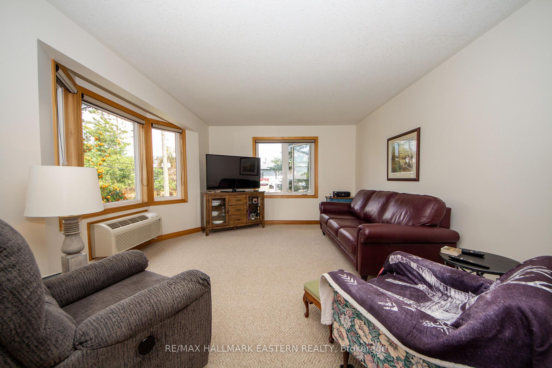 Photo 7 of Unit 202, 878 Armour Road, Peterborough, Ashburnham Ward 4 — HOMEH