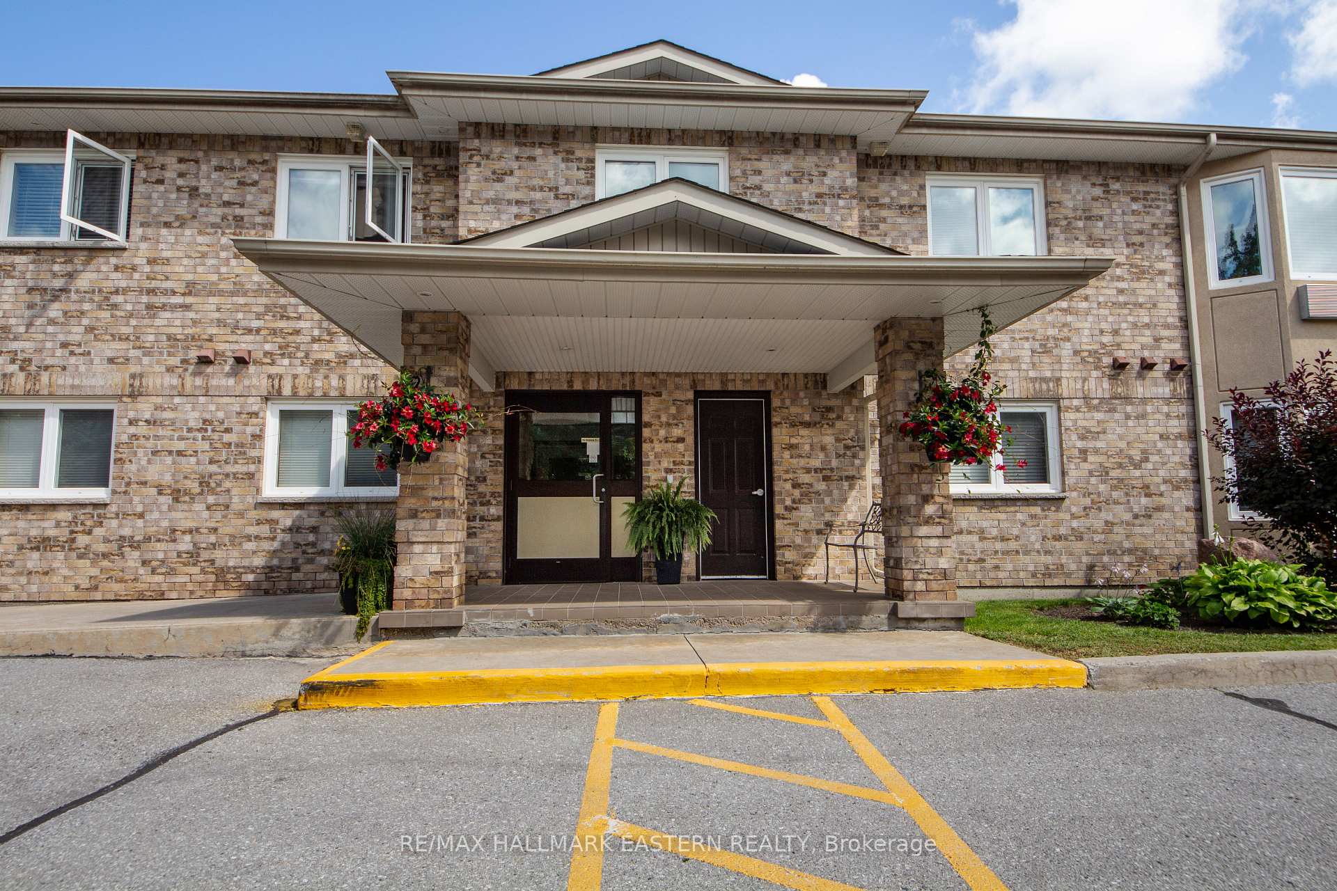 Photo 14 of Unit 202, 878 Armour Road, Peterborough, Ashburnham Ward 4 — HOMEH