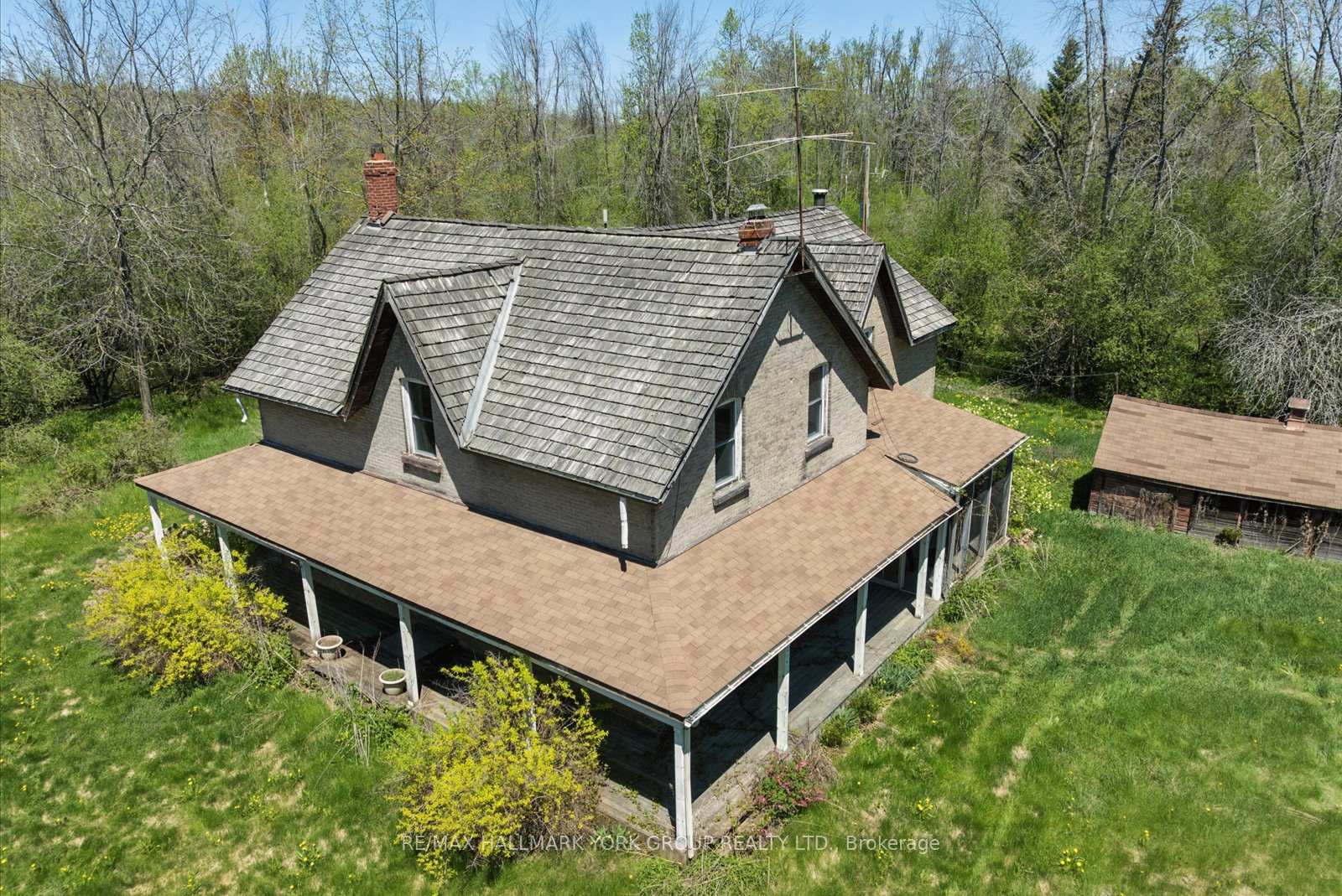 Photo 3 of B40508 Center Road, Brock, Rural Brock — HOMEH