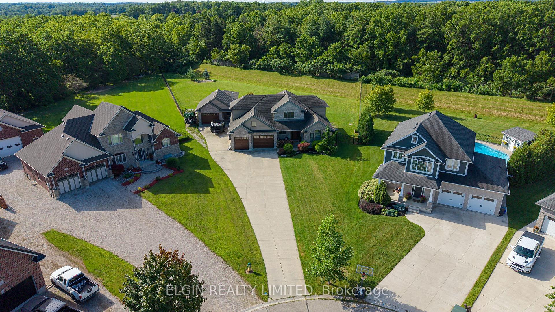 Photo 3 of 26 Blossom Ridge, Central Elgin, New Sarum — HOMEH