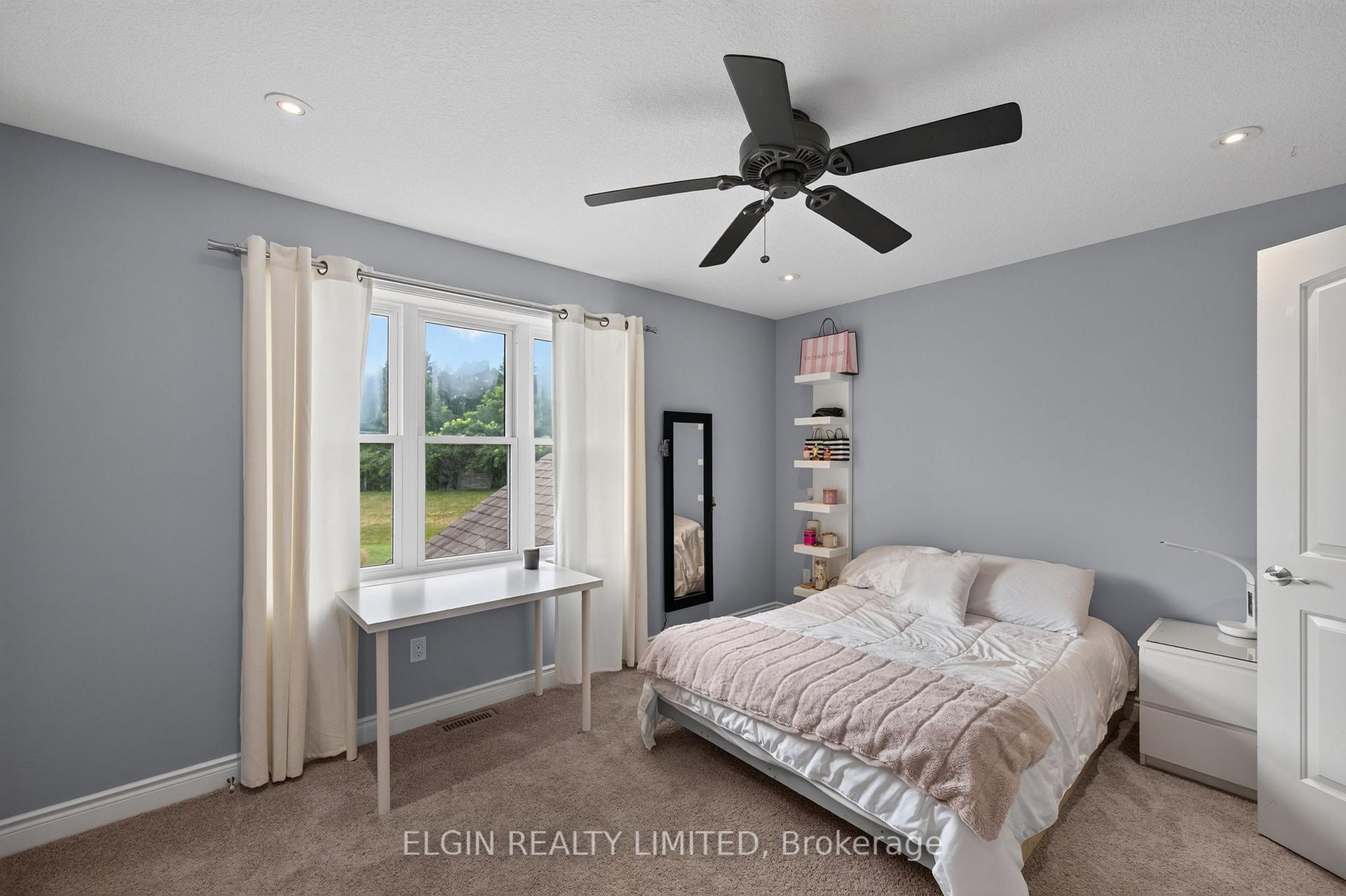 Photo 28 of 26 Blossom Ridge, Central Elgin, New Sarum — HOMEH