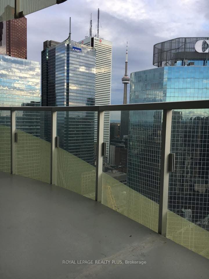 Photo 12 of Unit 3509, 197 Yonge Street, Toronto, Church-Yonge Corridor — HOMEH