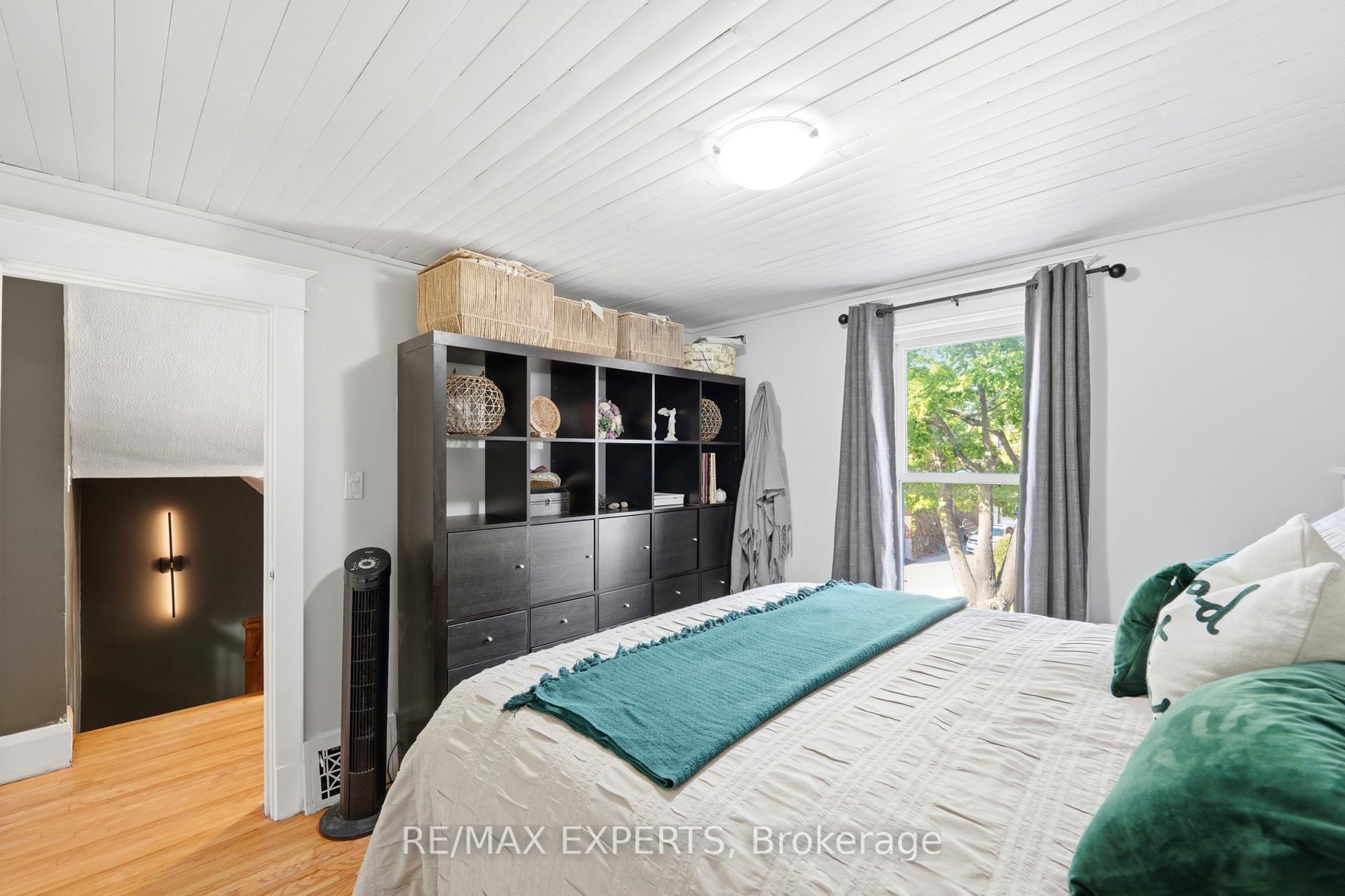 Photo 23 of 18 Rowe Street, Oshawa, Central — HOMEH