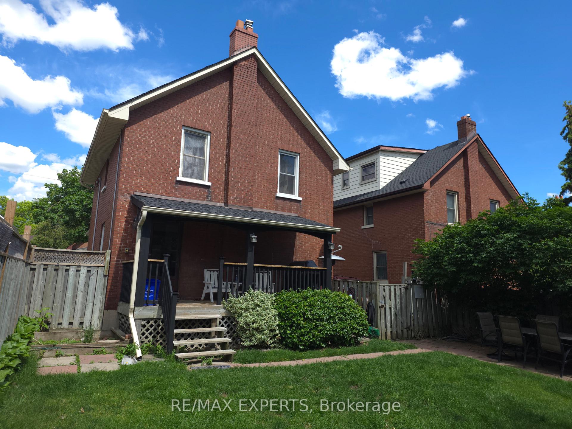 Photo 31 of 18 Rowe Street, Oshawa, Central — HOMEH