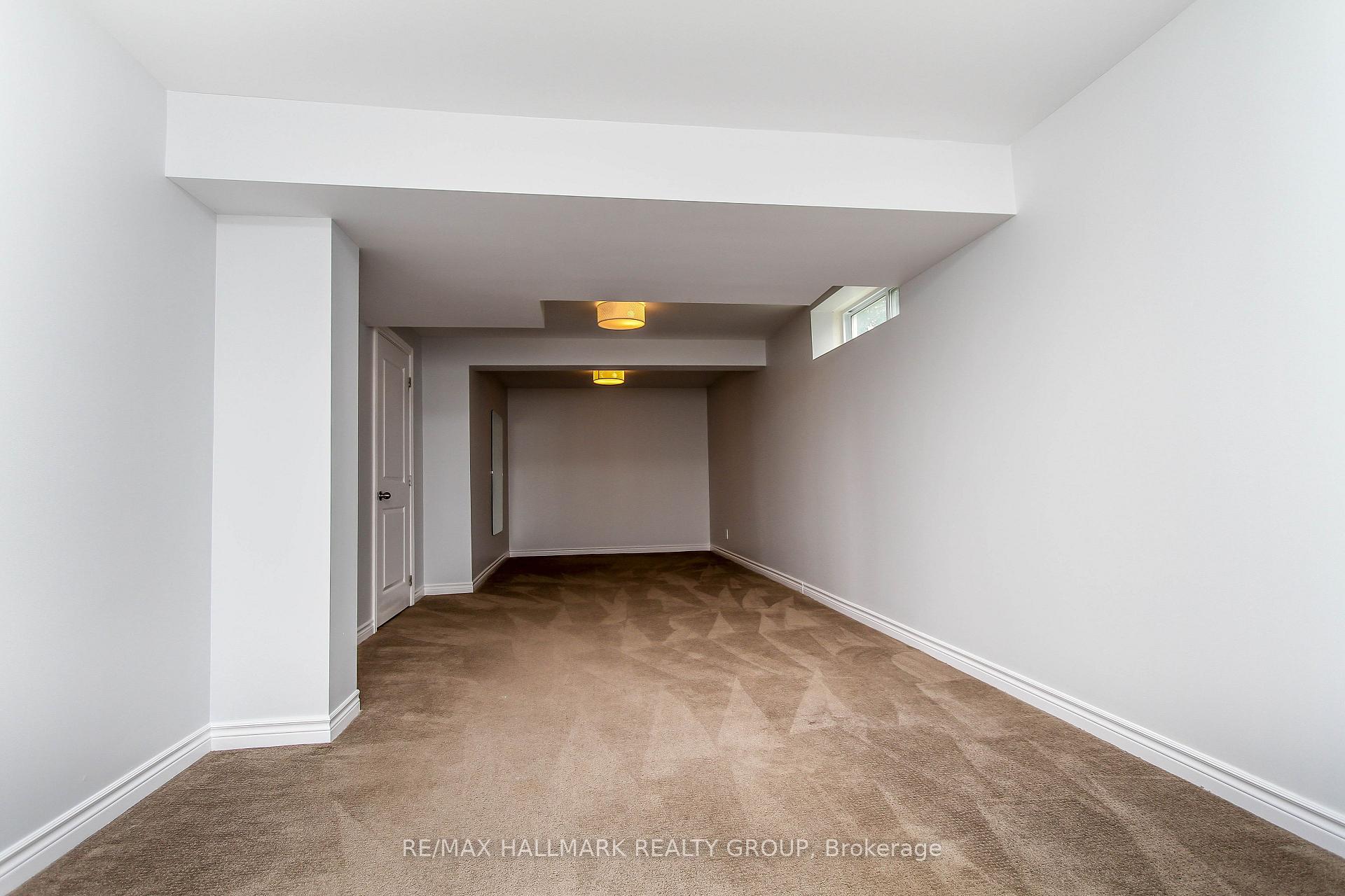 Photo 24 of 25 Wildpine Court, Ottawa, Stittsville (Central) — HOMEH