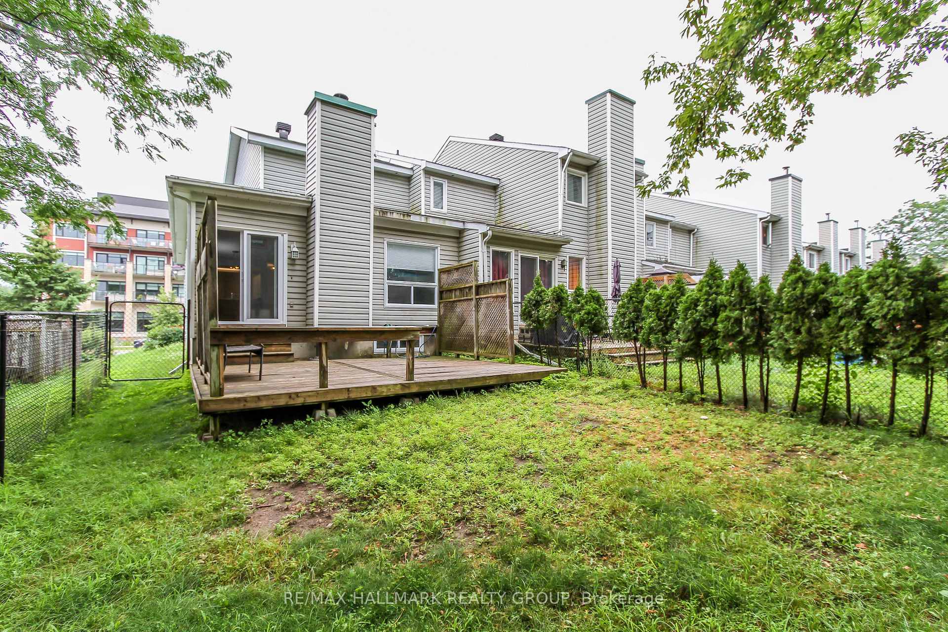 Photo 30 of 25 Wildpine Court, Ottawa, Stittsville (Central) — HOMEH