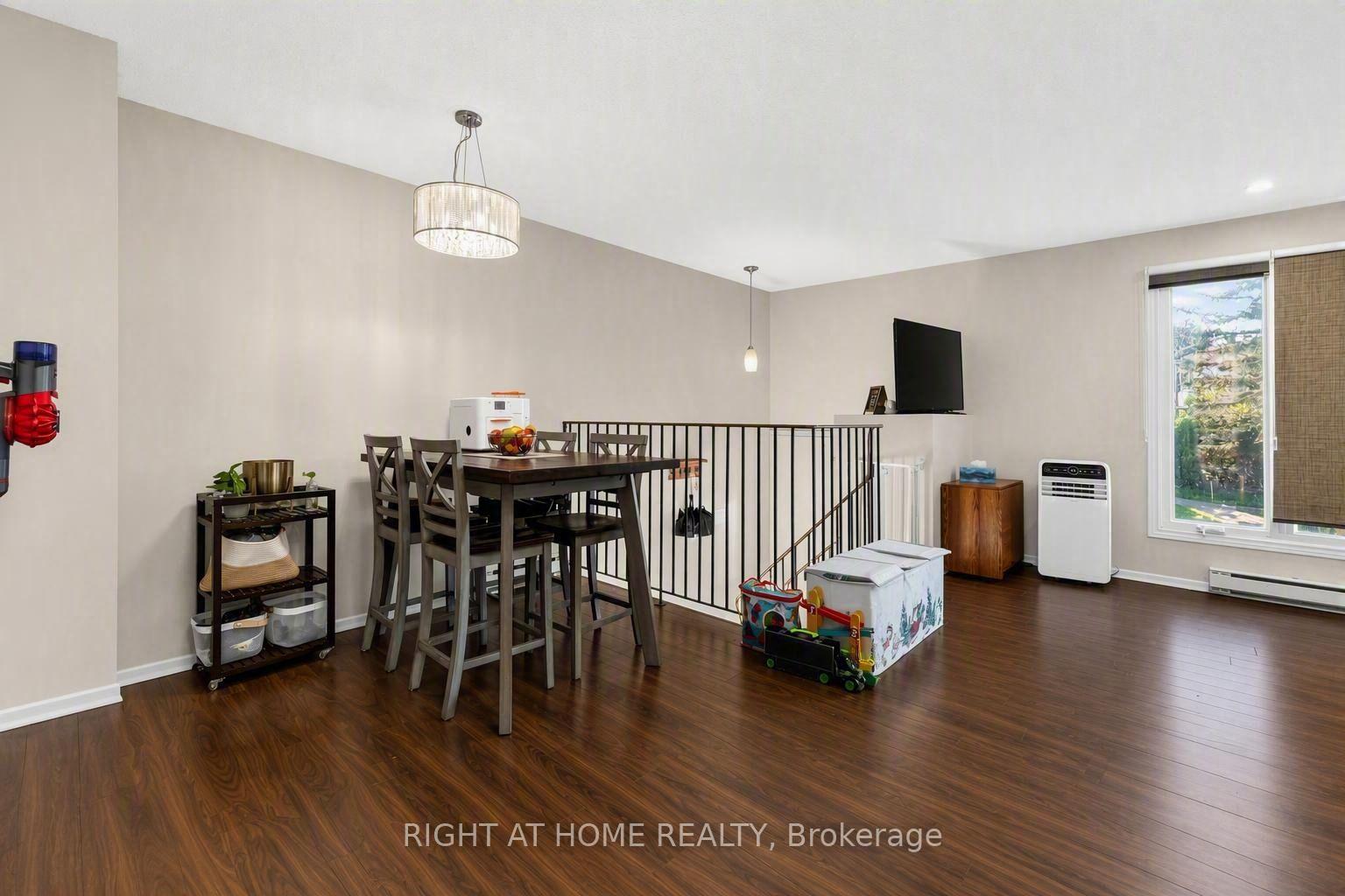 Photo 7 of Unit C, 13 Banner Road, Ottawa, Sheahan Estates/Trend Village — HOMEH