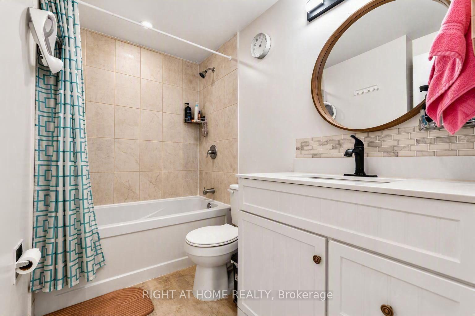 Photo 9 of Unit C, 13 Banner Road, Ottawa, Sheahan Estates/Trend Village — HOMEH