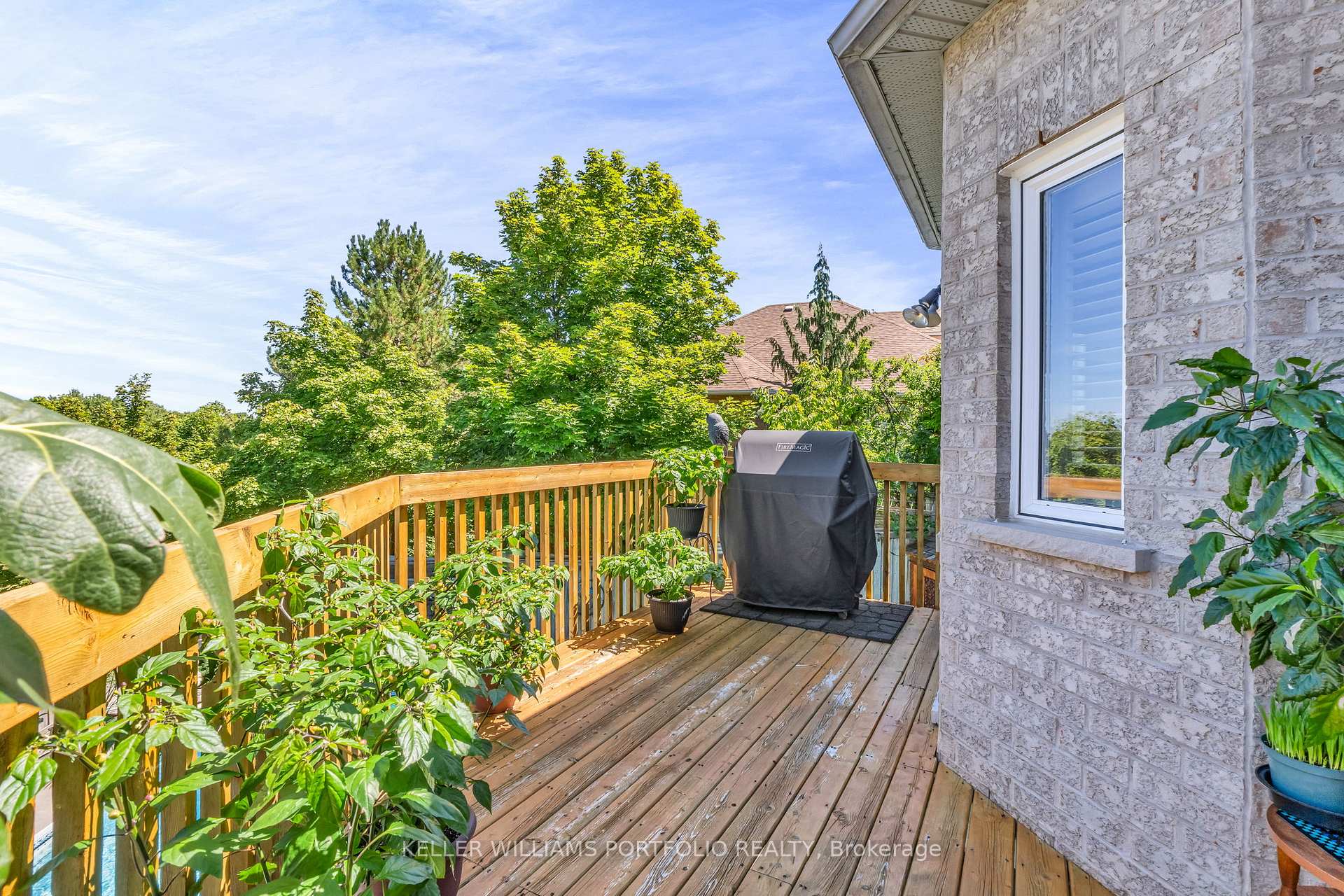 Photo 11 of 8 Vista View Court, Caledon, Rural Caledon — HOMEH