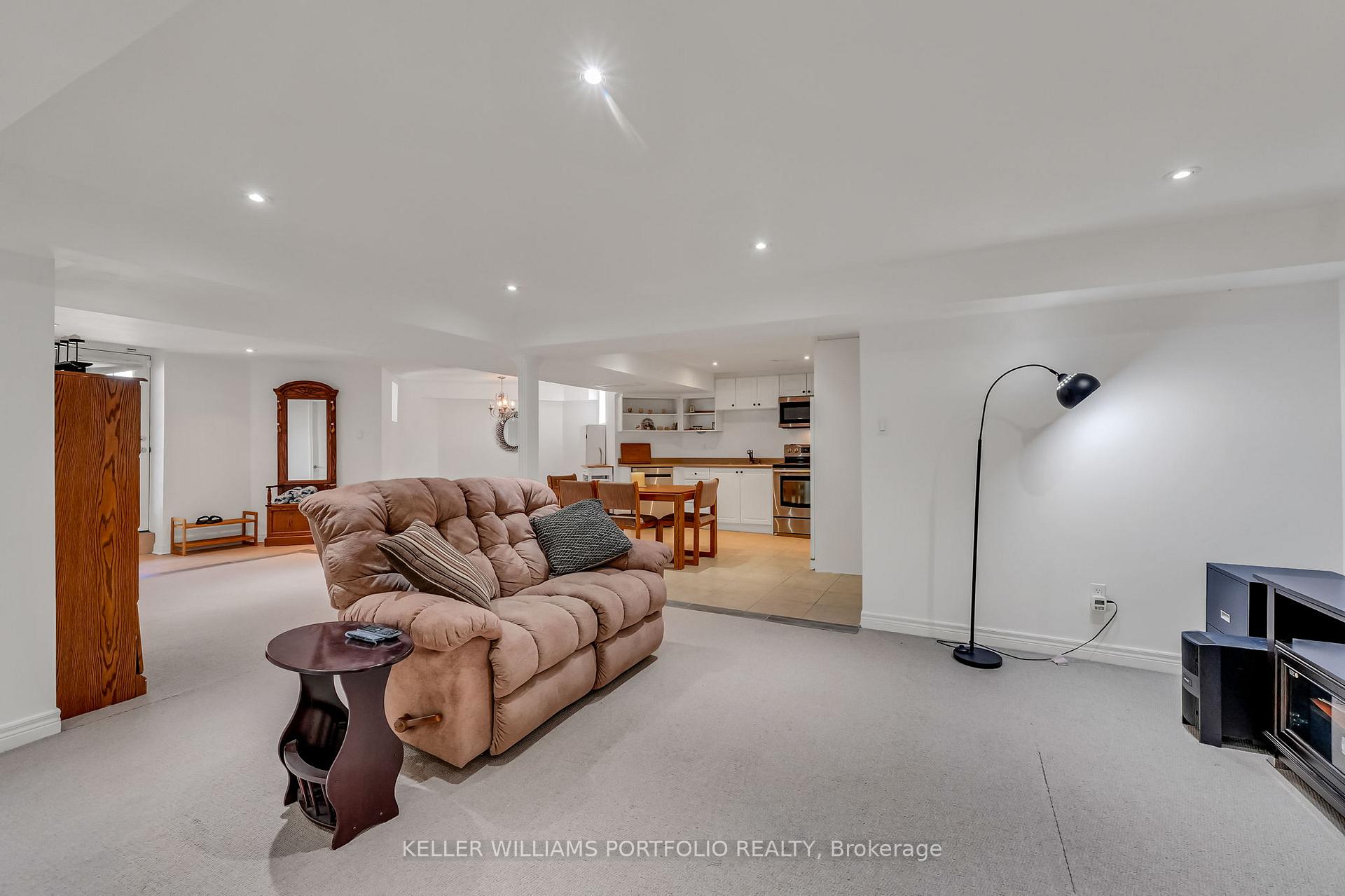 Photo 21 of 8 Vista View Court, Caledon, Rural Caledon — HOMEH