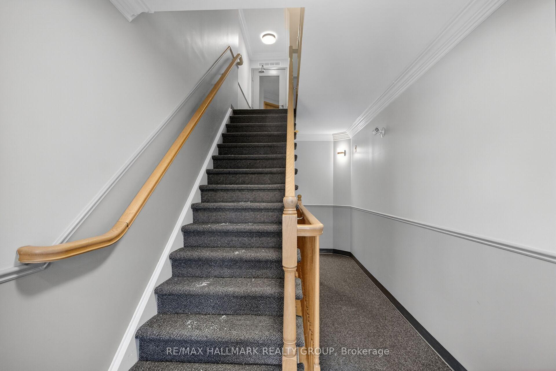 Photo 5 of Unit 2B, 51 Robson Court, Ottawa, Kanata - Kanata Lakes/Heritage Hills — HOMEH