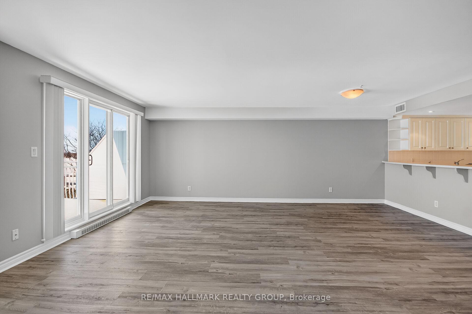 Photo 11 of Unit 2B, 51 Robson Court, Ottawa, Kanata - Kanata Lakes/Heritage Hills — HOMEH