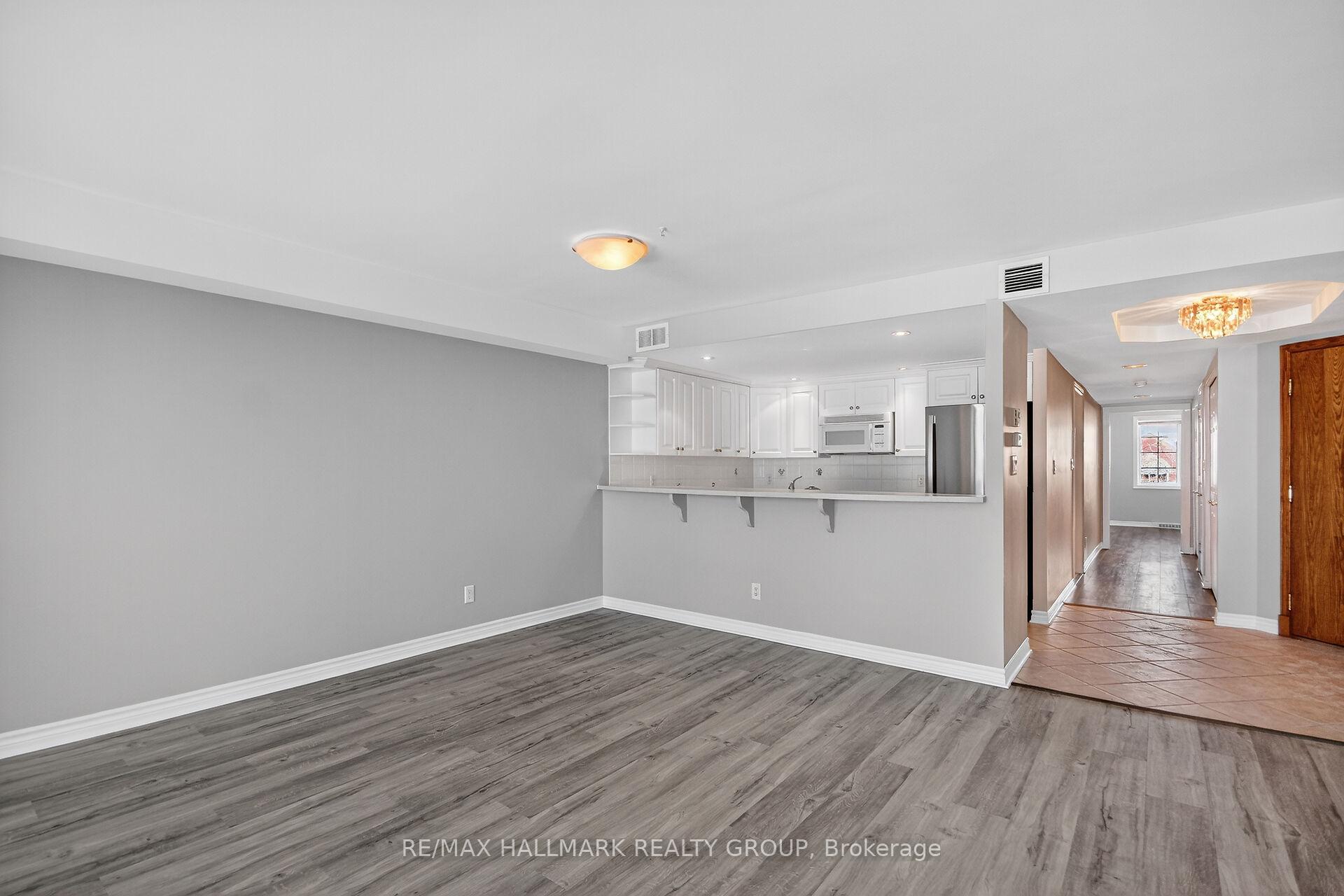 Photo 13 of Unit 2B, 51 Robson Court, Ottawa, Kanata - Kanata Lakes/Heritage Hills — HOMEH