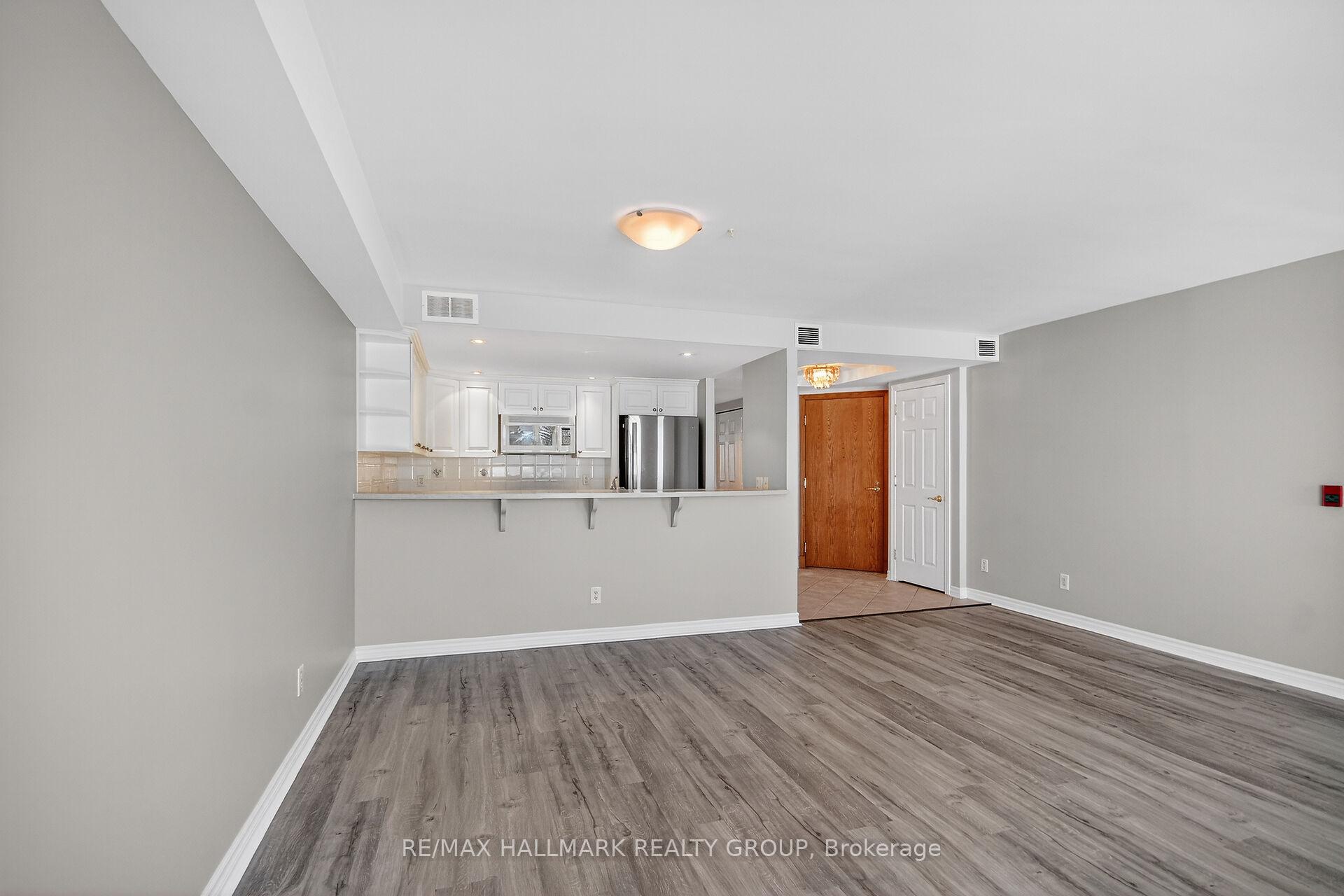 Photo 15 of Unit 2B, 51 Robson Court, Ottawa, Kanata - Kanata Lakes/Heritage Hills — HOMEH