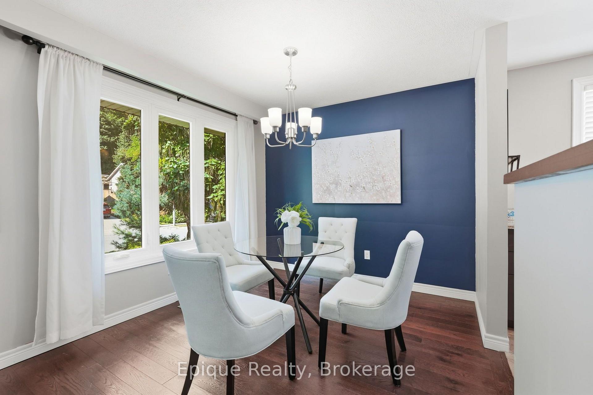 Photo 9 of 24 Brae Crest Drive, Hamilton, Stoney Creek — HOMEH