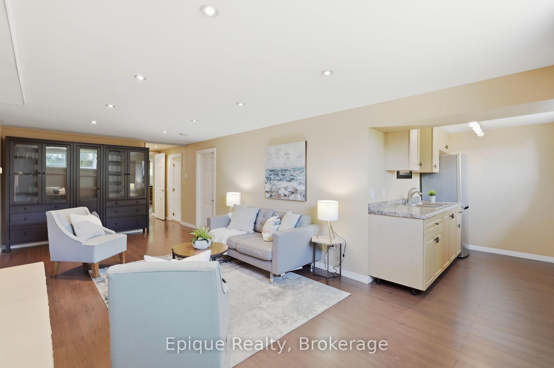 Photo 28 of 24 Brae Crest Drive, Hamilton, Stoney Creek — HOMEH