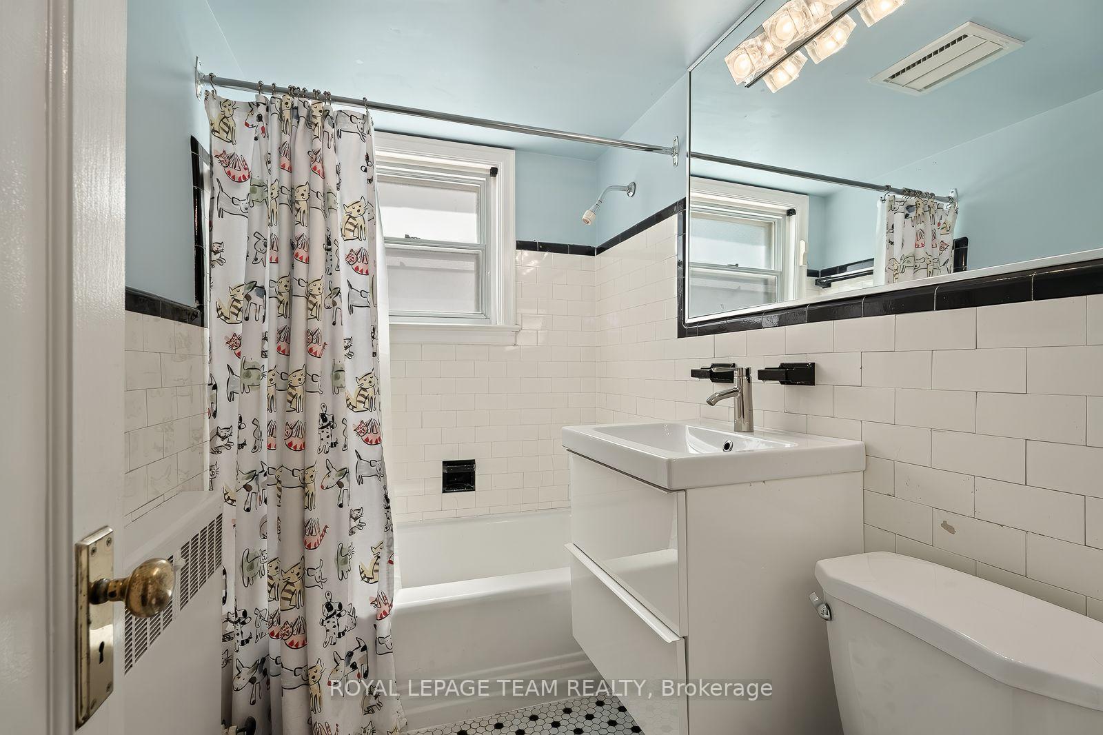Photo 27 of 111 Ivy Crescent, Ottawa, Lindenlea — HOMEH