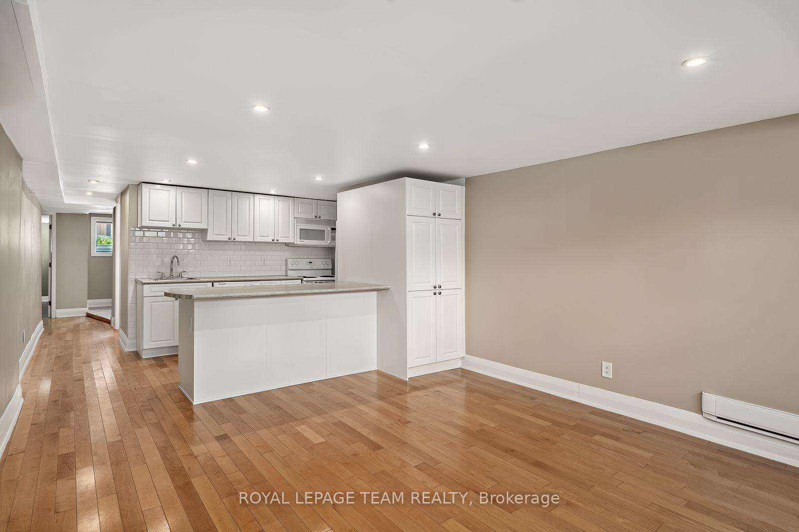 Photo 35 of 111 Ivy Crescent, Ottawa, Lindenlea — HOMEH